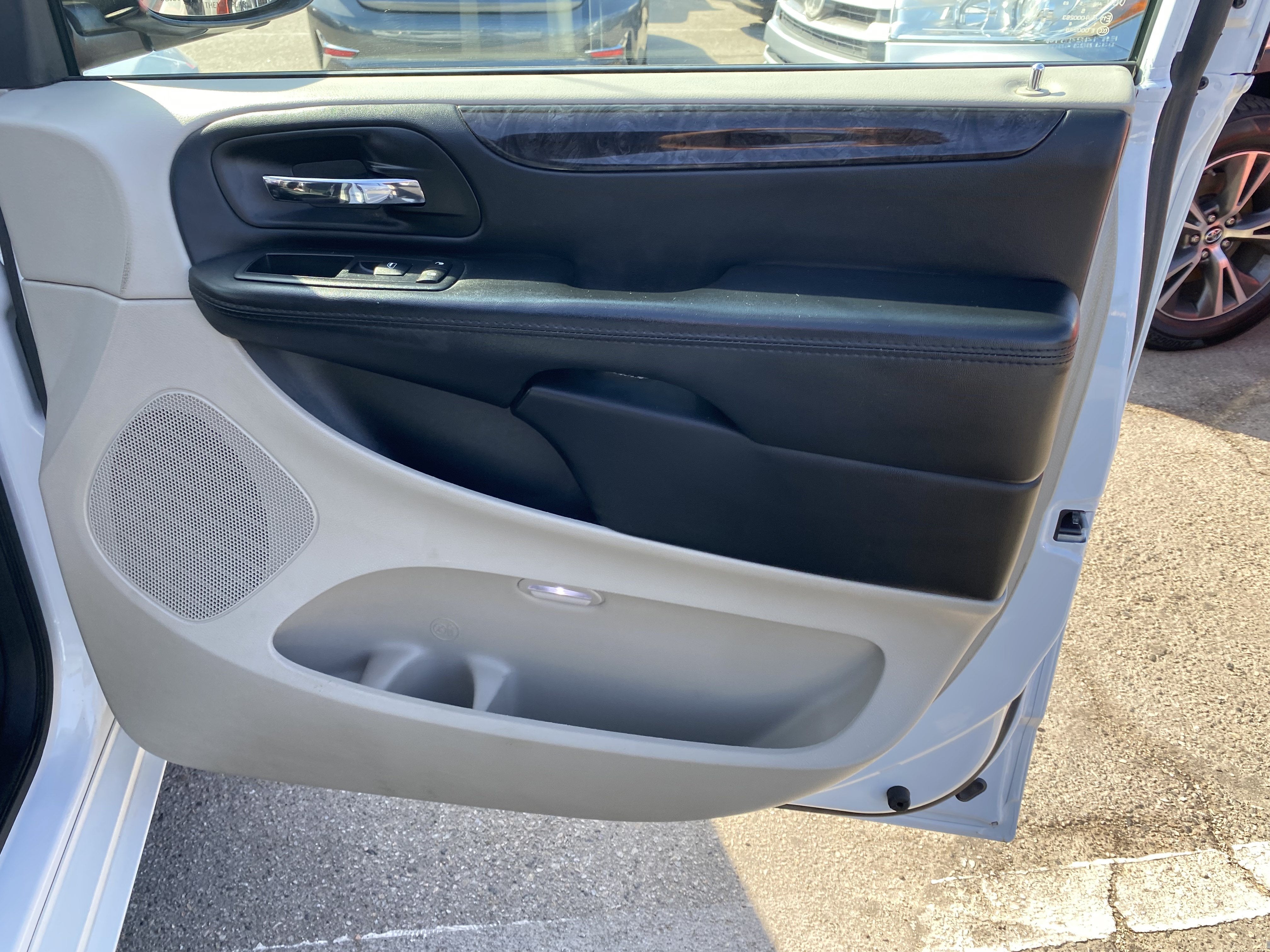 2016 Dodge Grand Caravan SE