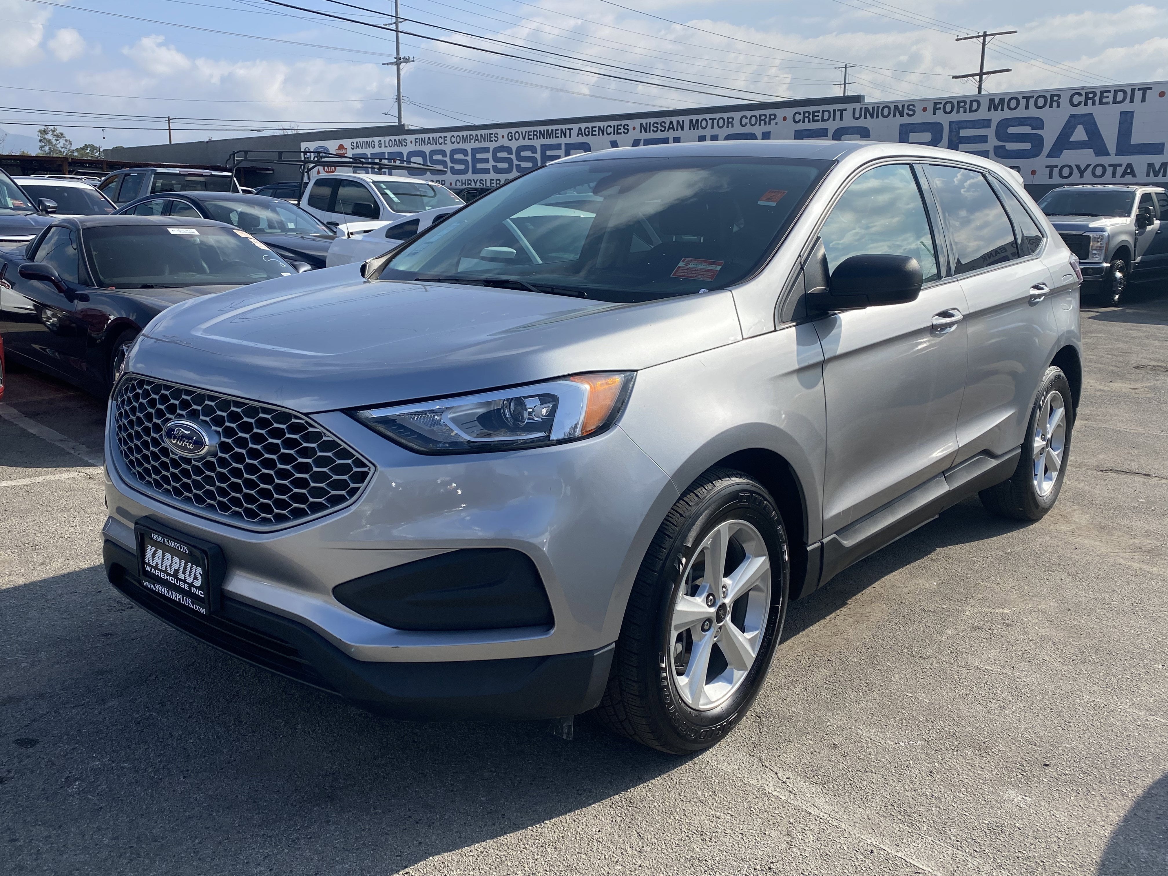 2023 Ford Edge SE
