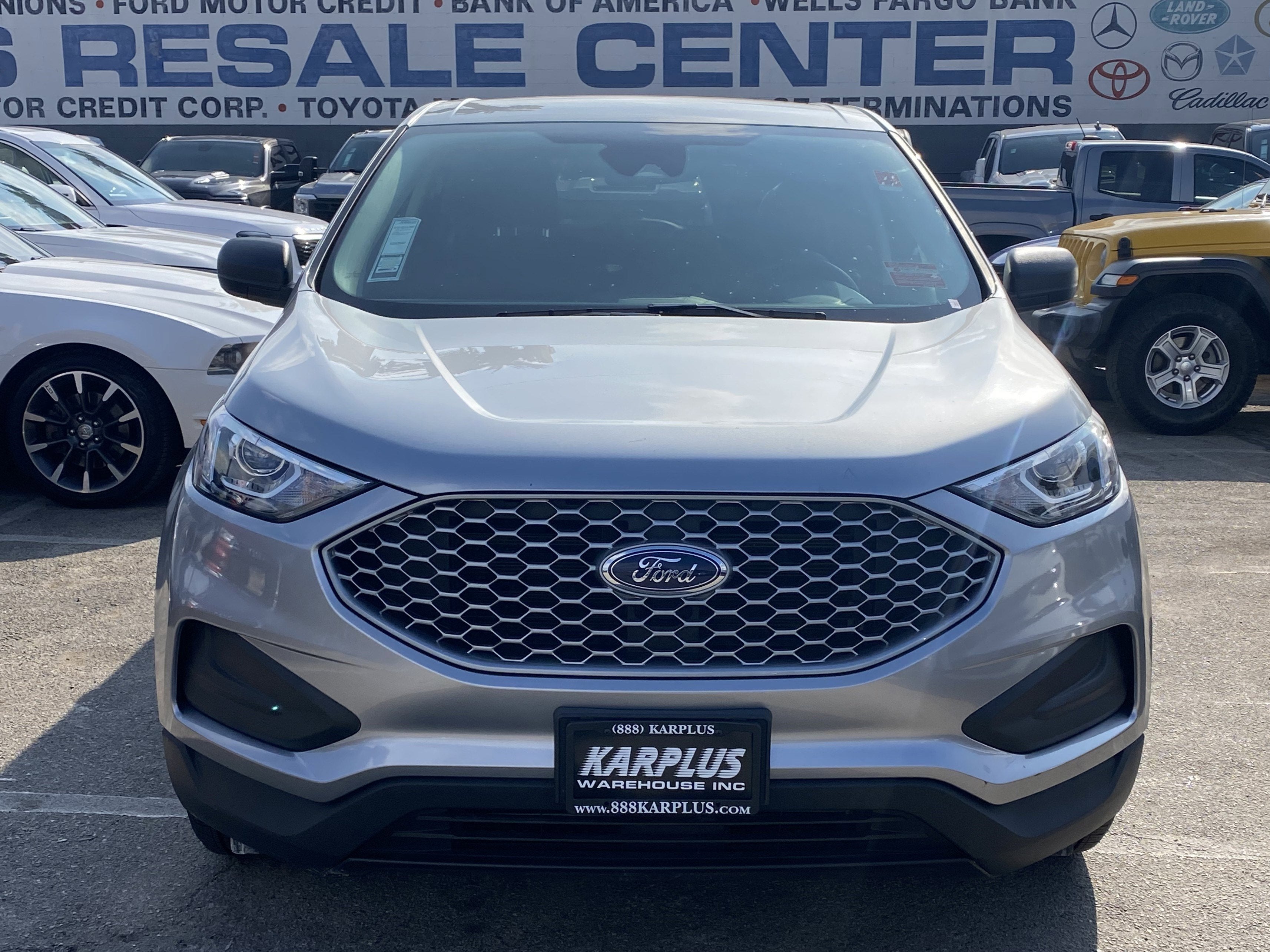 2023 Ford Edge SE