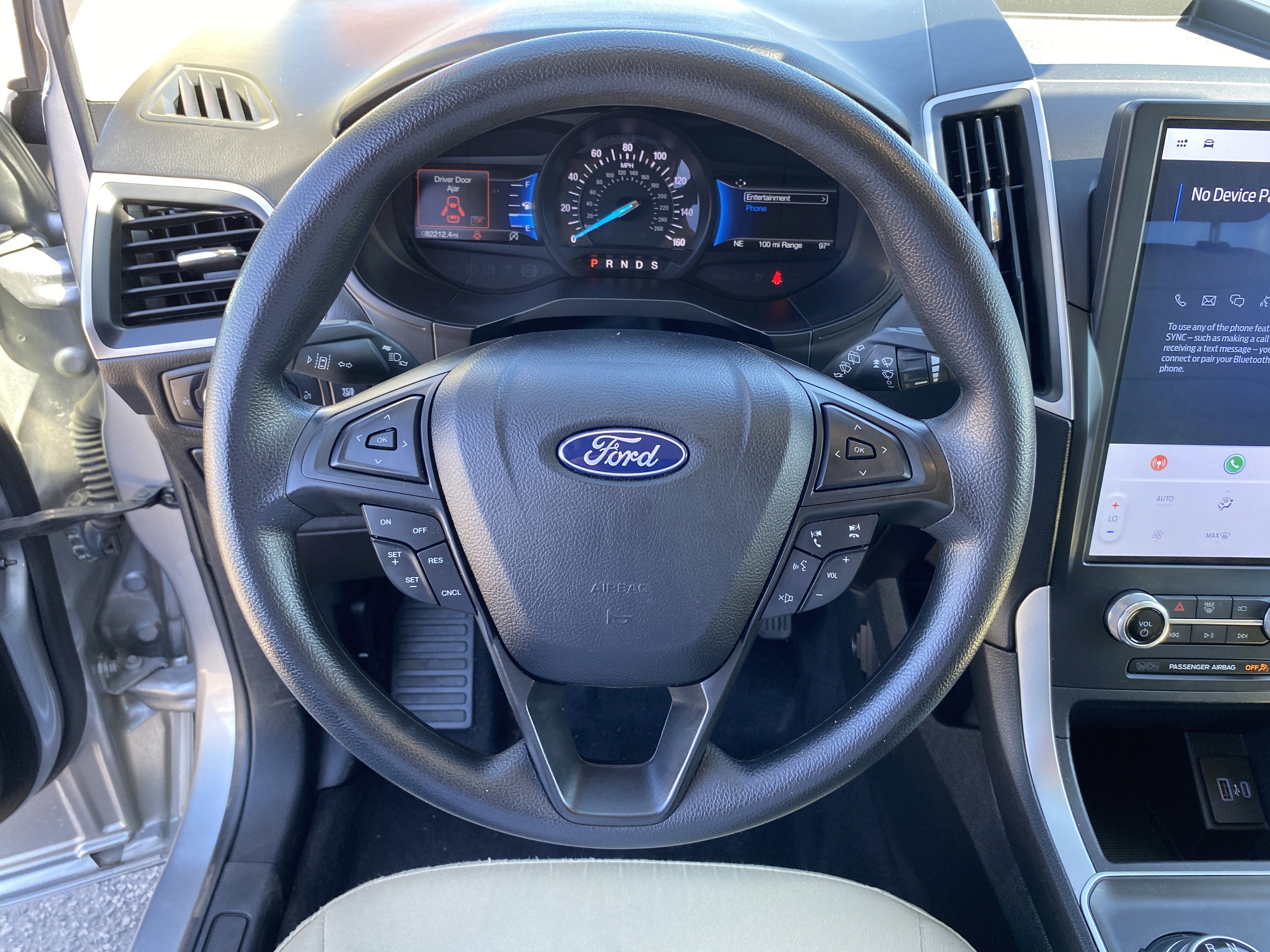 2022 Ford Edge SE