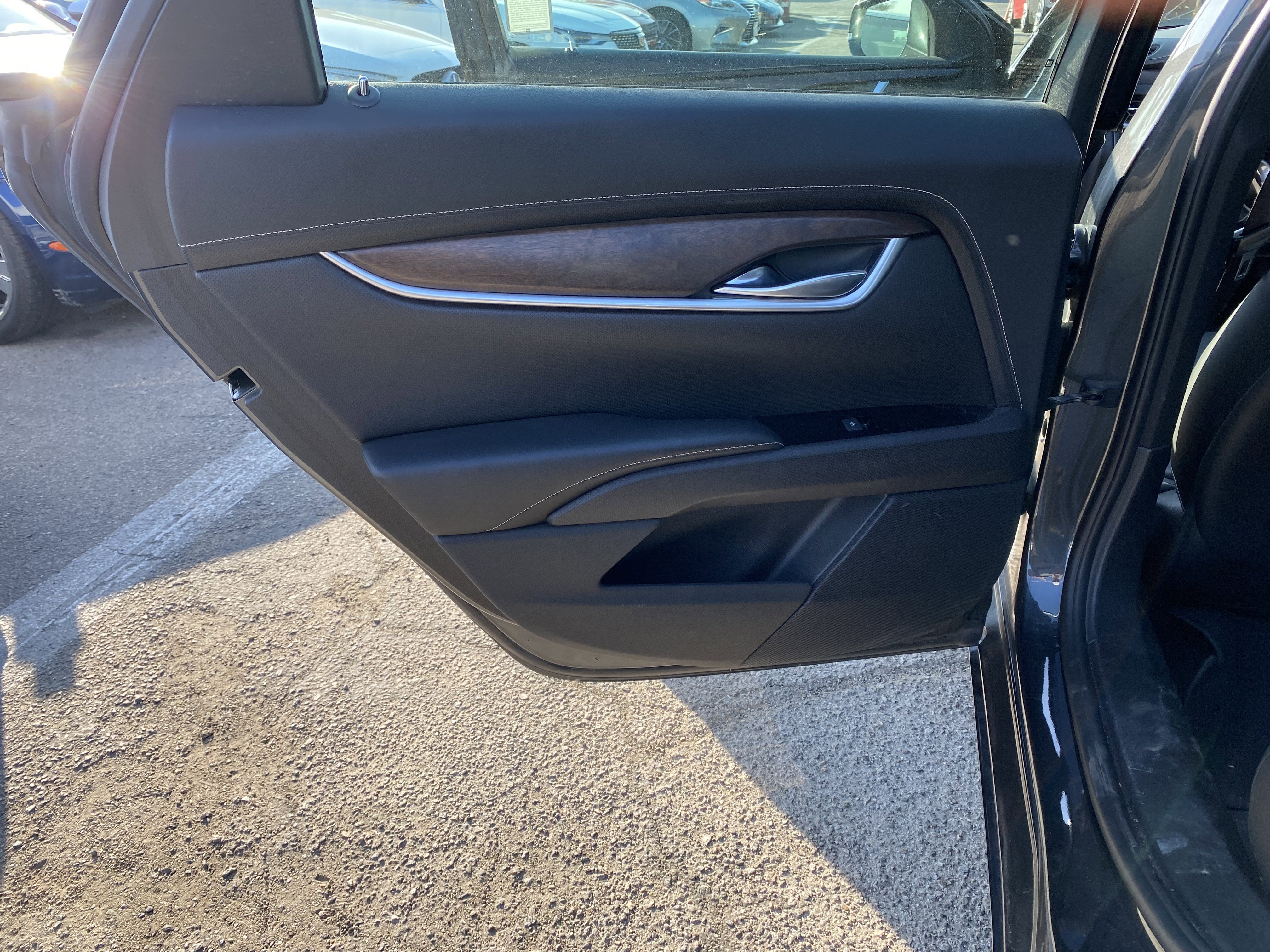 2018 Cadillac XTS Premium Luxury