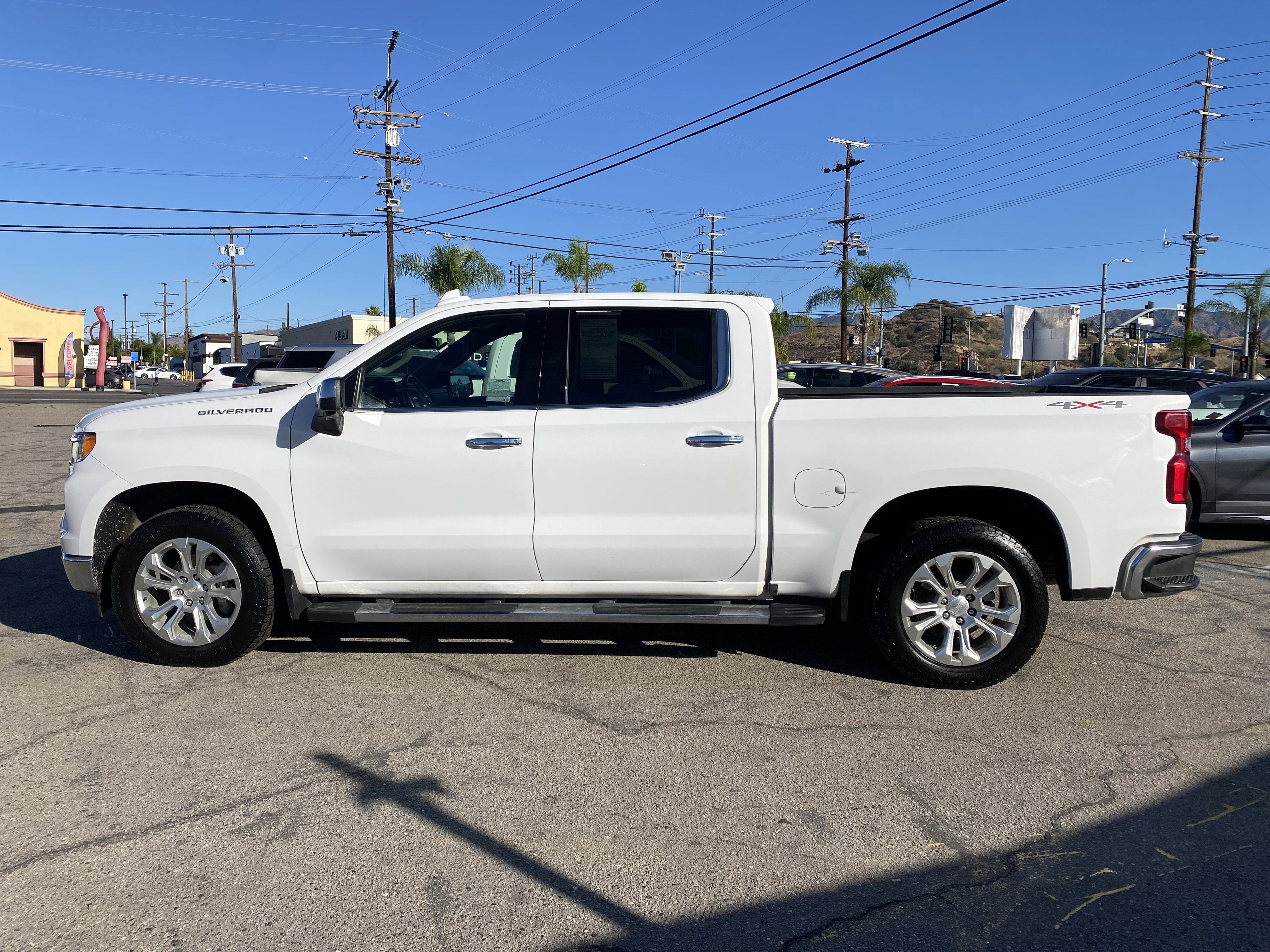 2023 Chevrolet Silverado 1500 4WD CREW CAB 147 LTZ