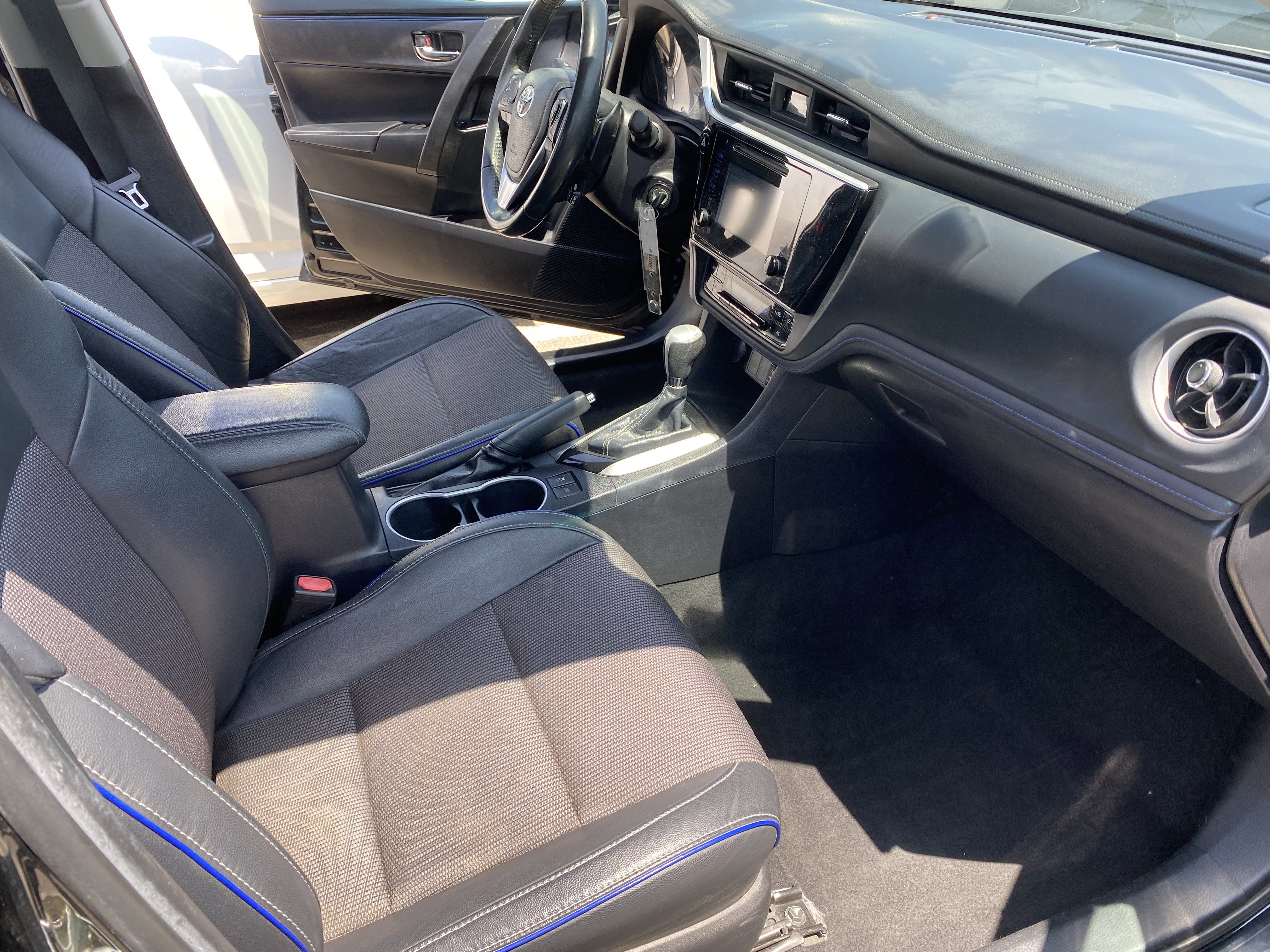 2019 Toyota Corolla SE