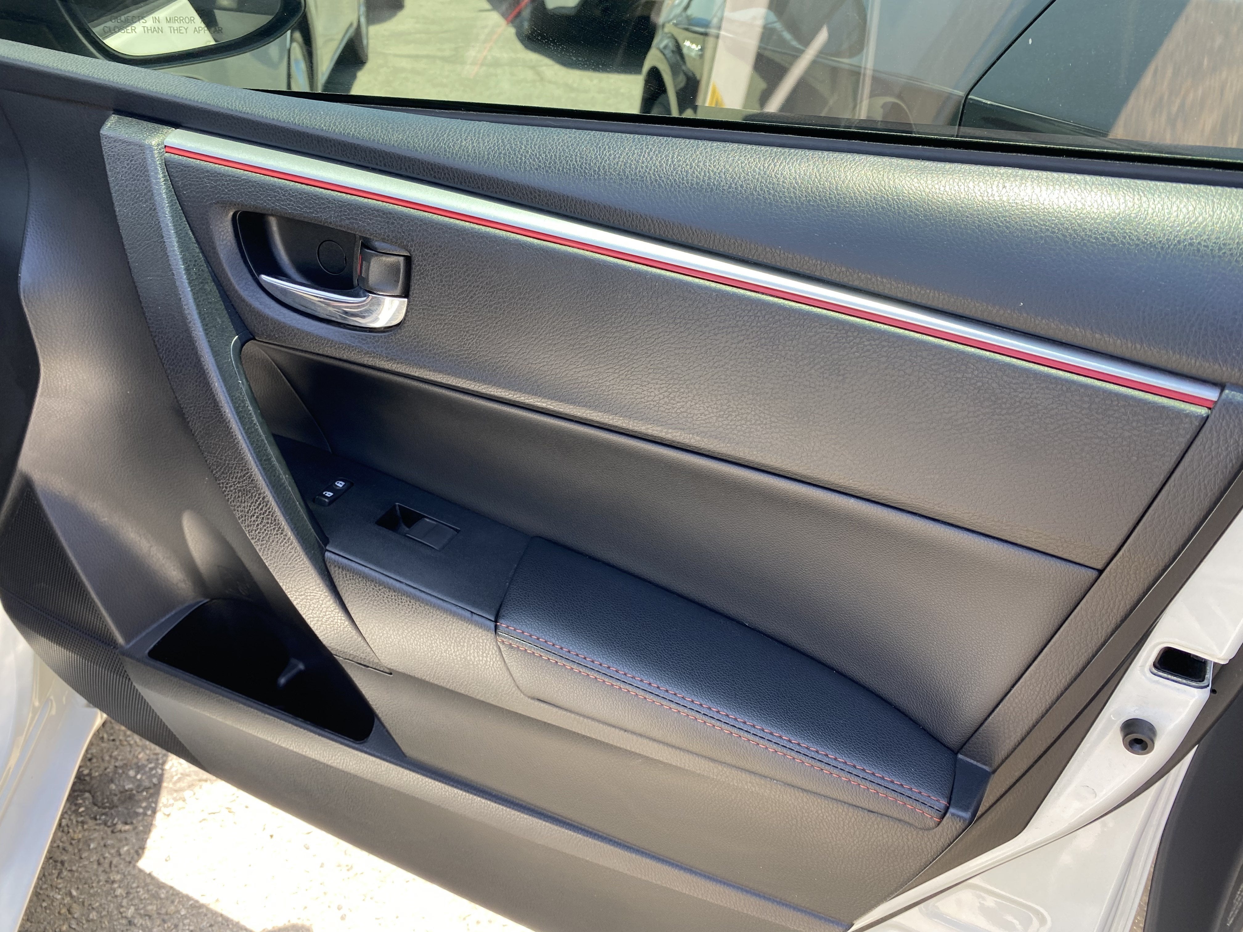 2016 Toyota Corolla S w/Special Edition Pkg