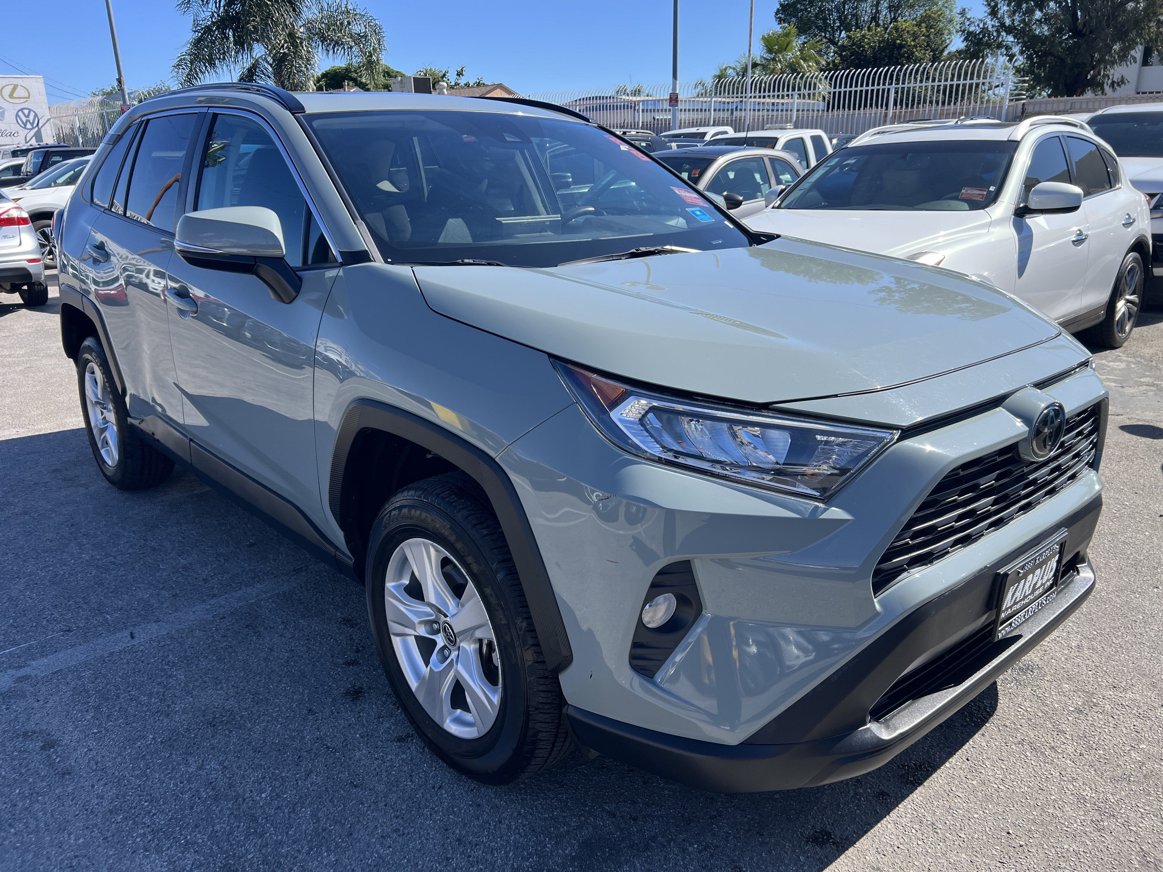 2021 Toyota RAV4 XLE