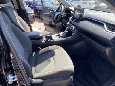 2022 Toyota RAV4 XLE FWD