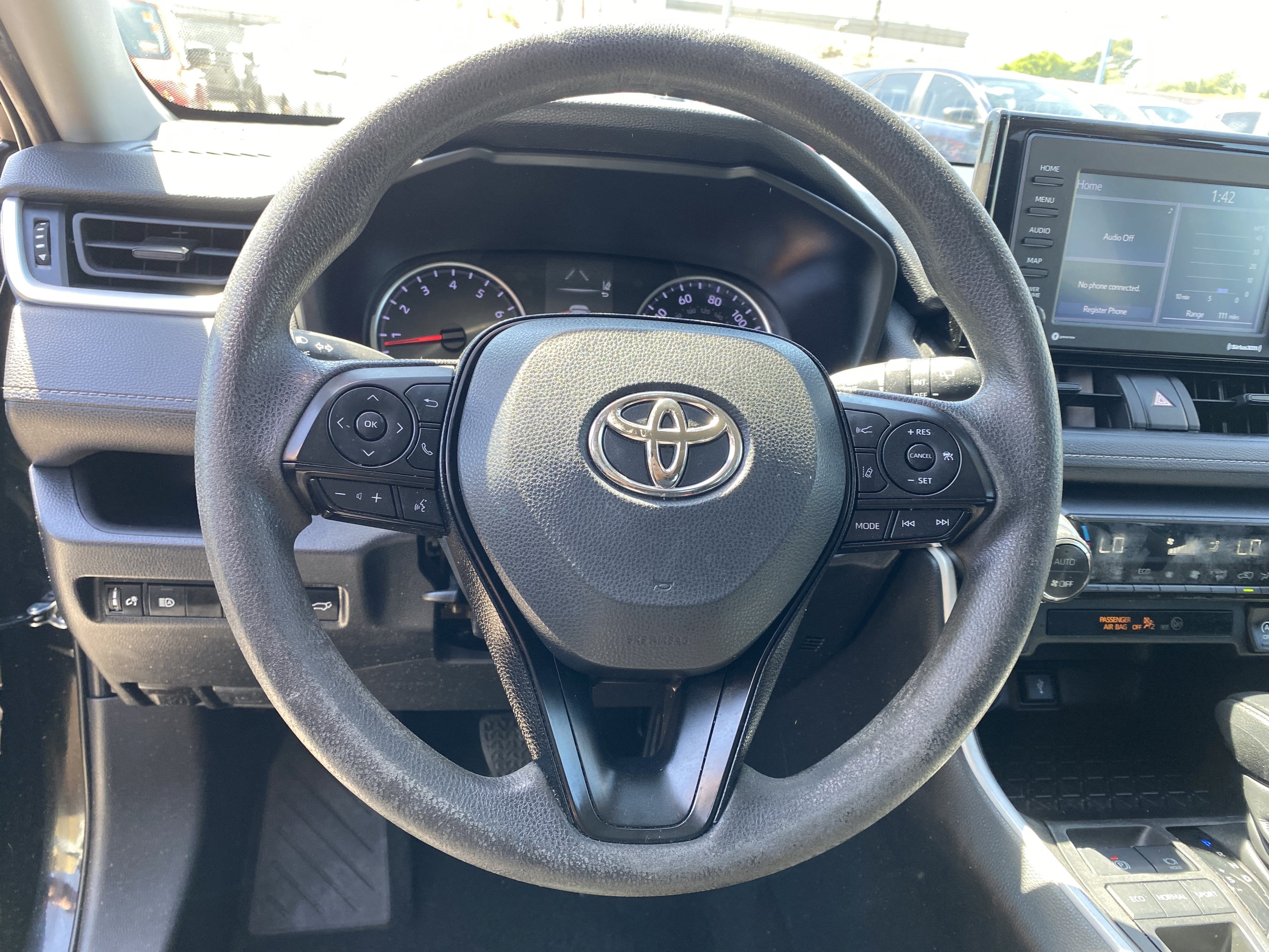 2022 Toyota RAV4 XLE FWD