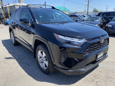 2022 Toyota RAV4 XLE FWD