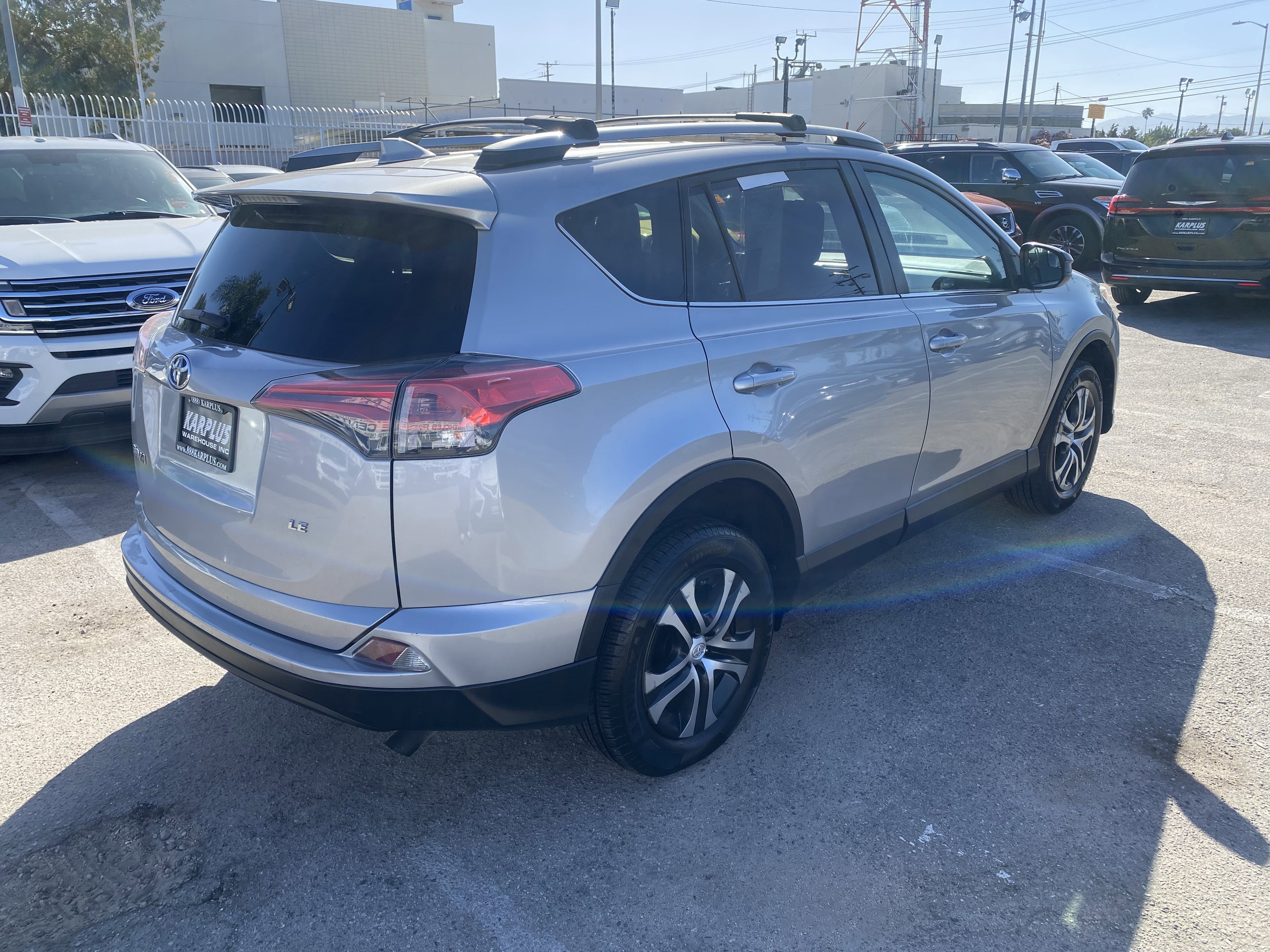 2018 Toyota RAV4 LE