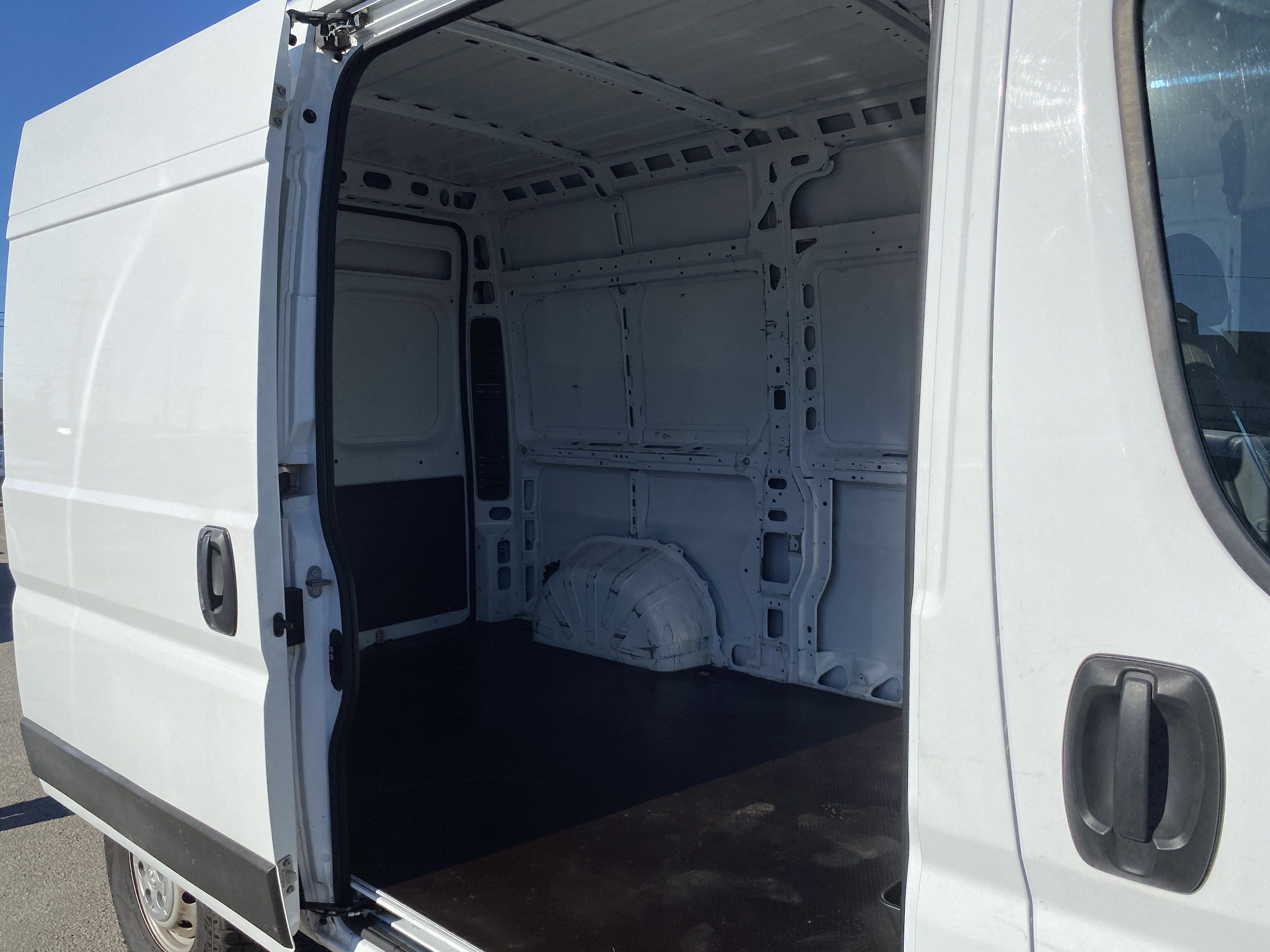 2023 RAM ProMaster Cargo Van 2500 HIGH ROOF 136 WB