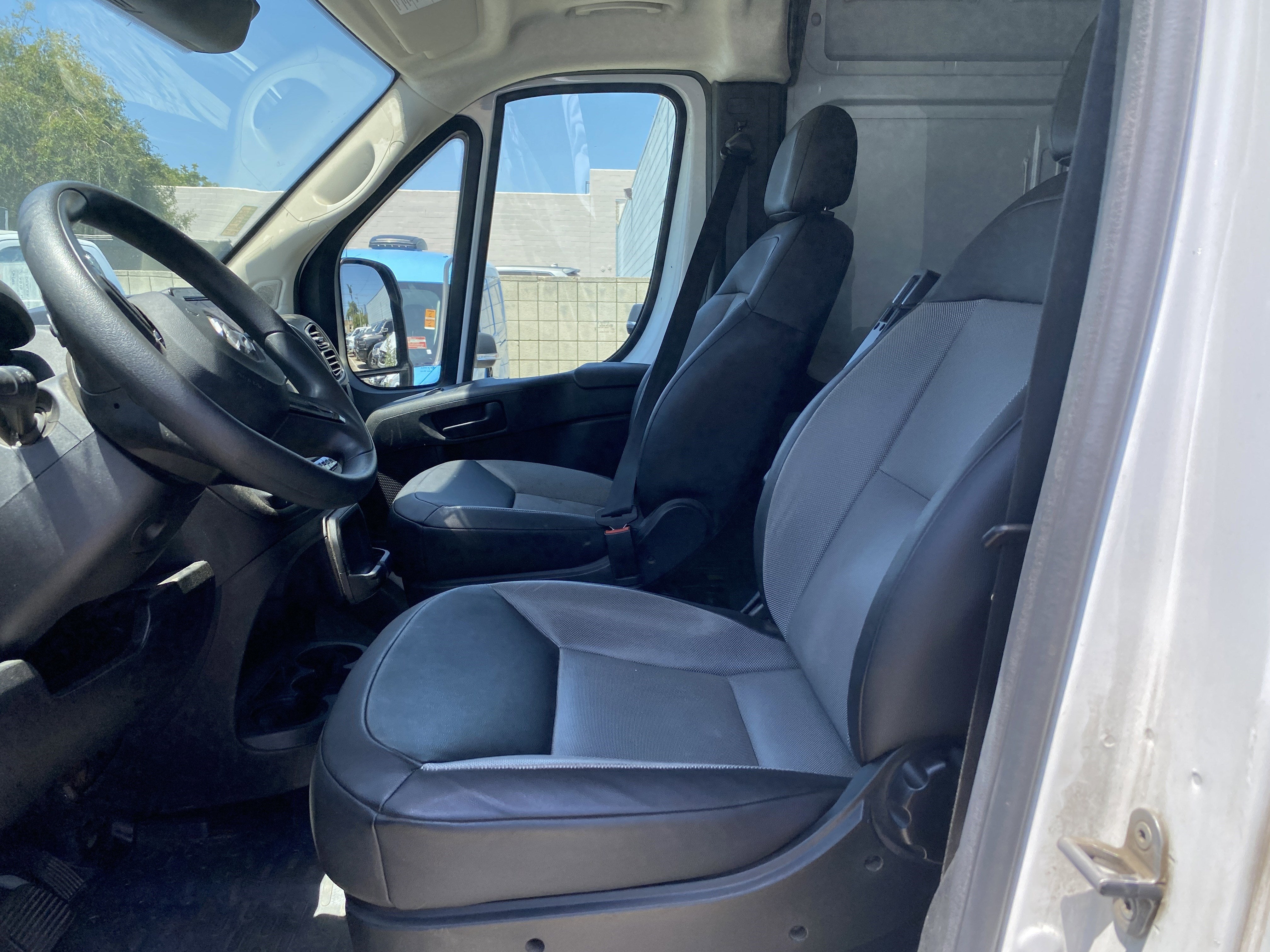 2025 RAM ProMaster Cargo Van Tradesman