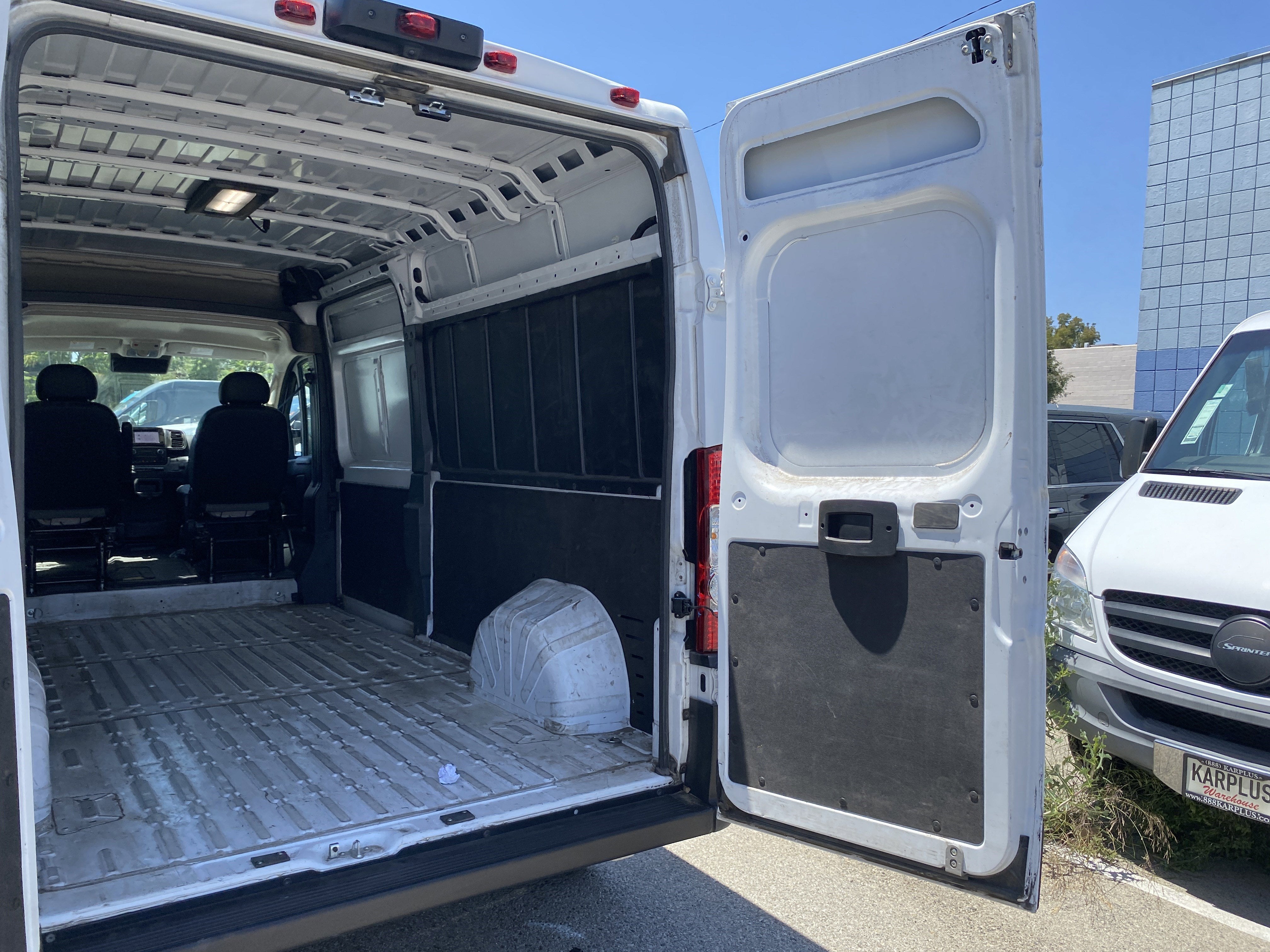 2025 RAM ProMaster Cargo Van Tradesman