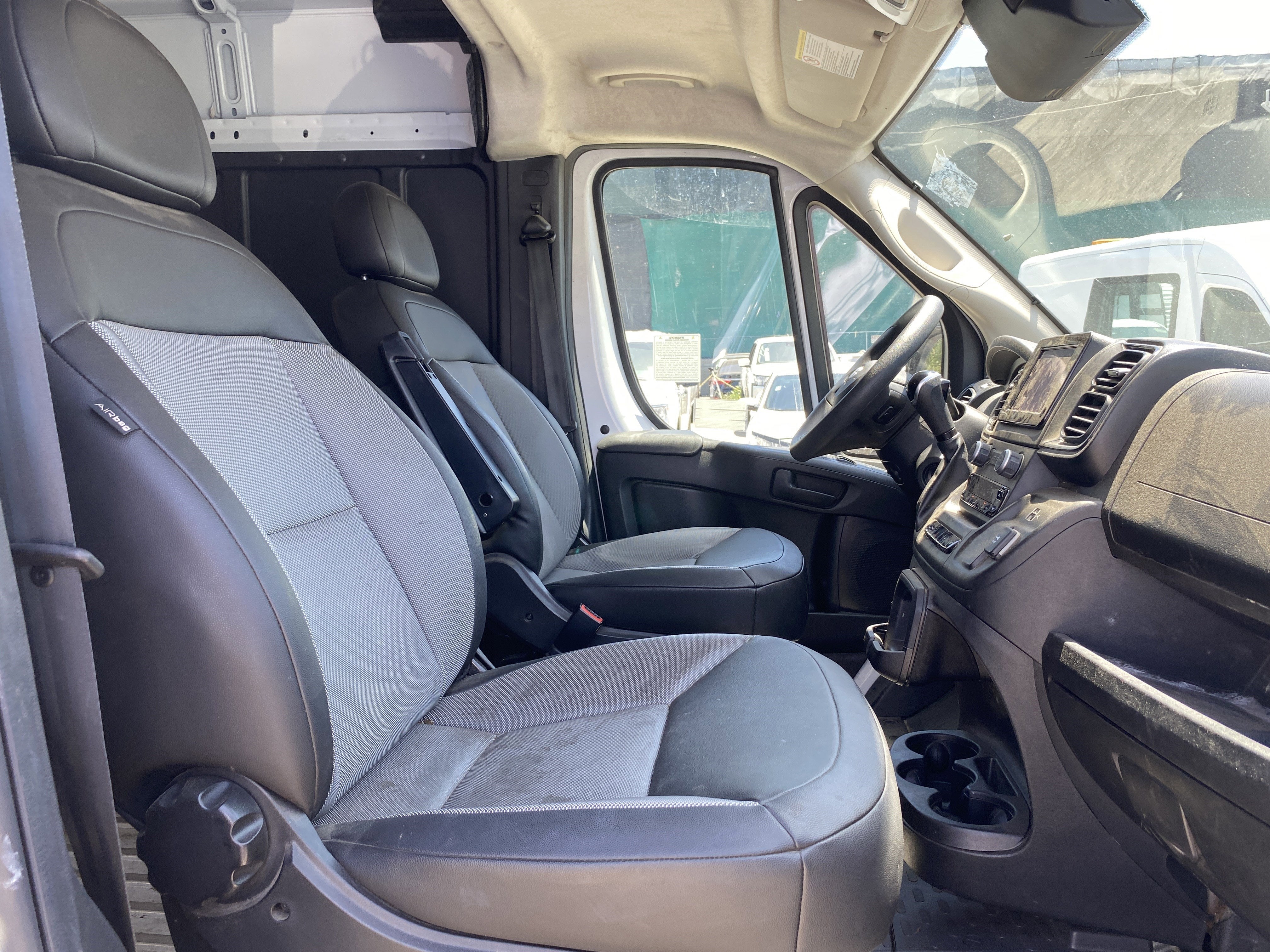 2025 RAM ProMaster Cargo Van Tradesman