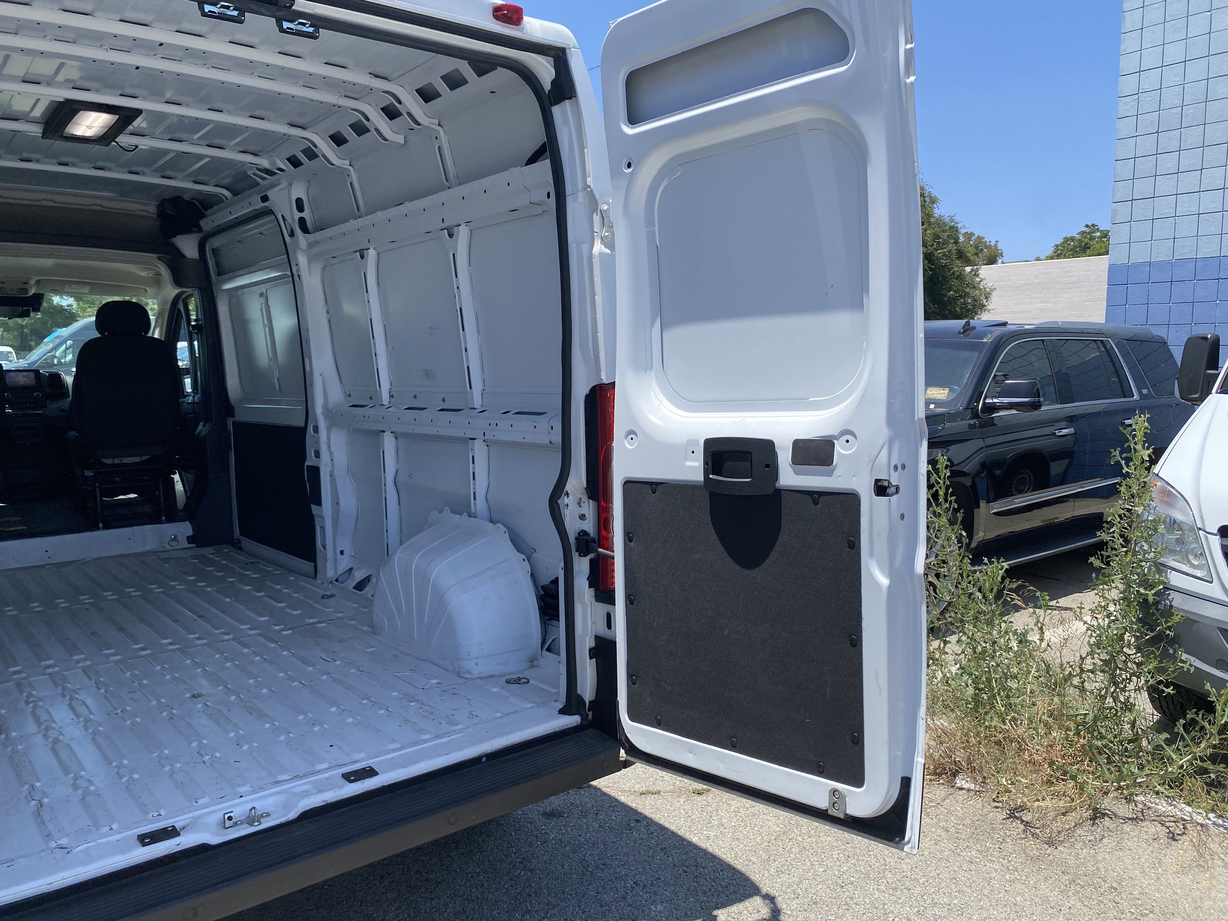 2024 RAM ProMaster Cargo Van Tradesman