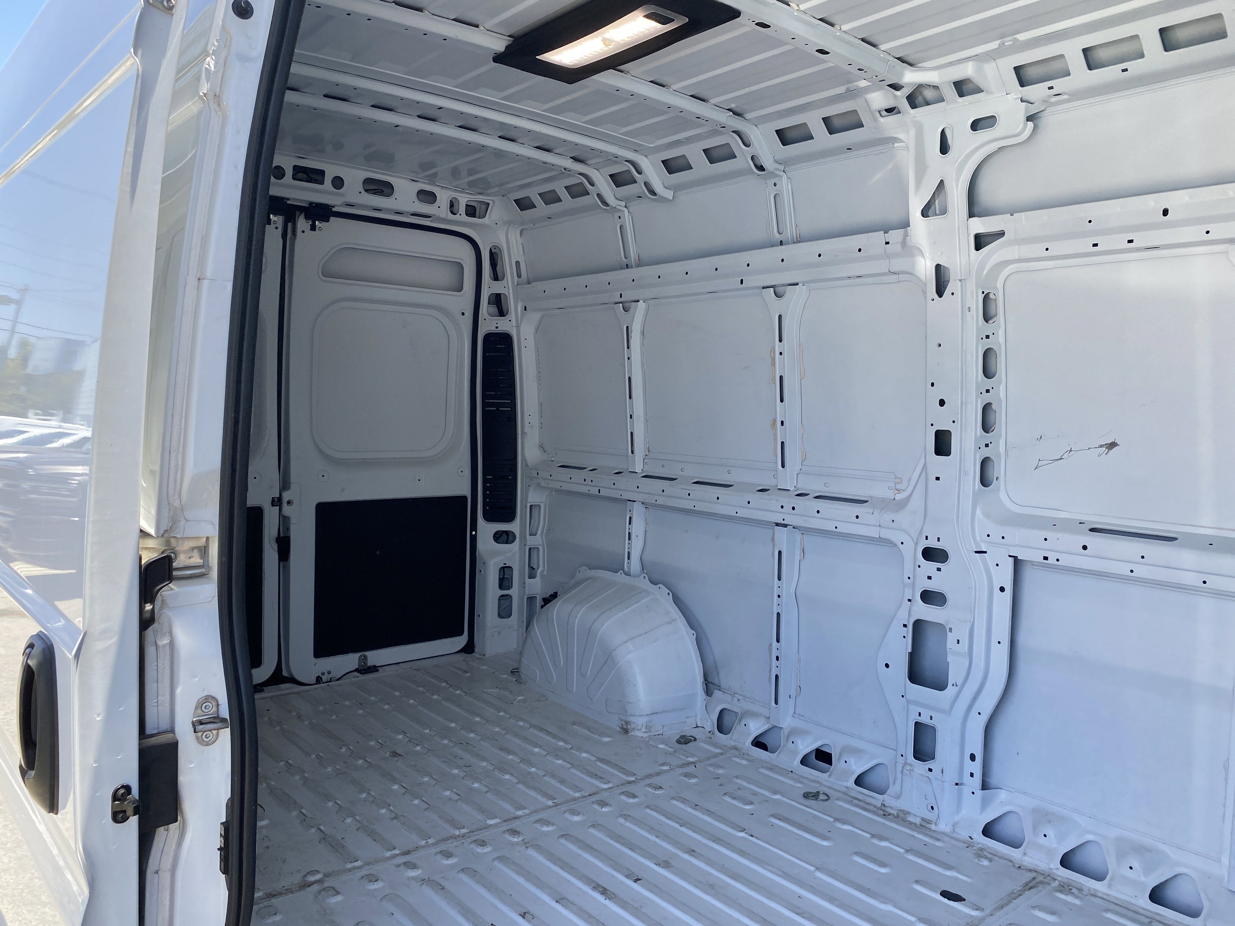 2024 RAM ProMaster Cargo Van Tradesman