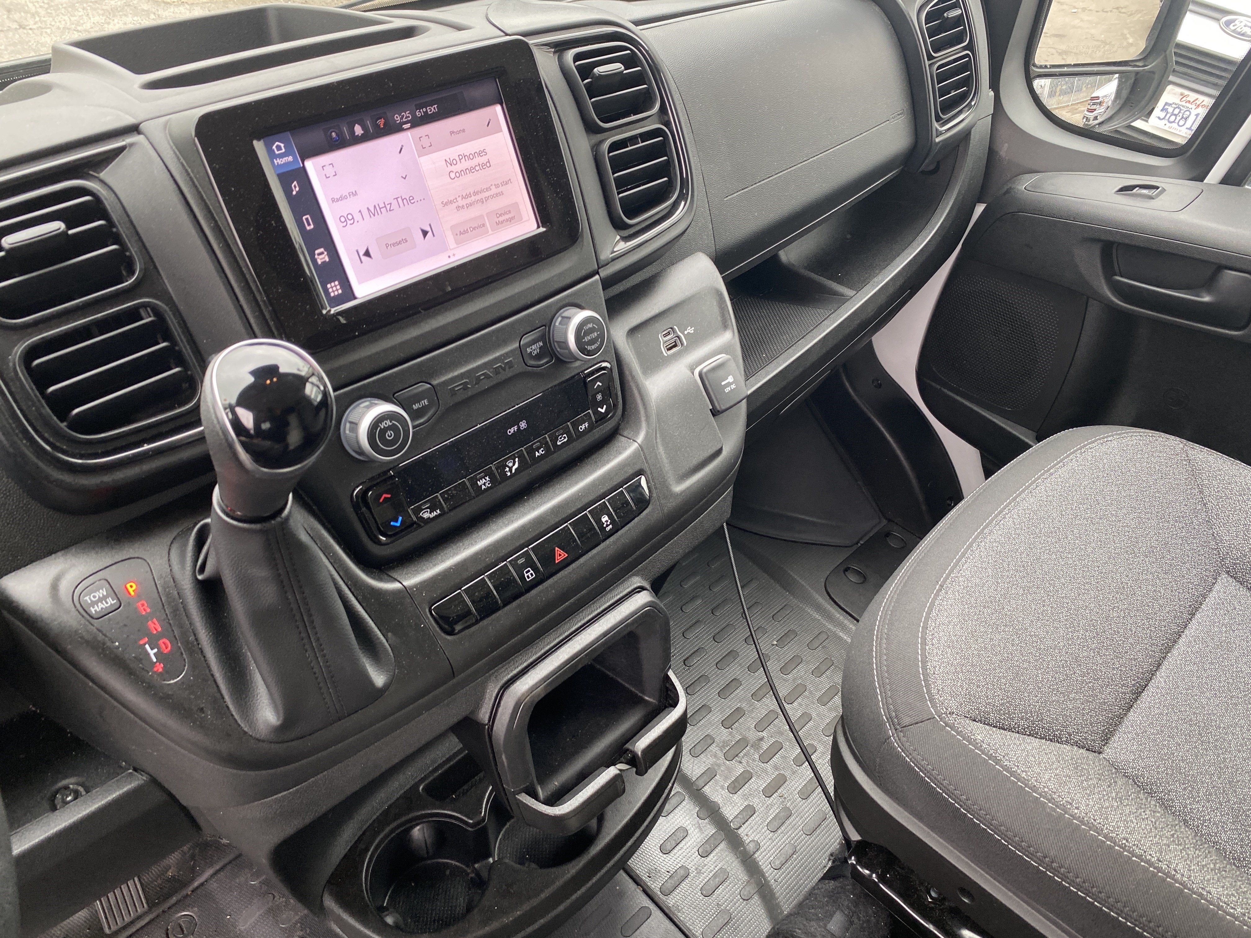 2025 RAM ProMaster Cargo Van Tradesman