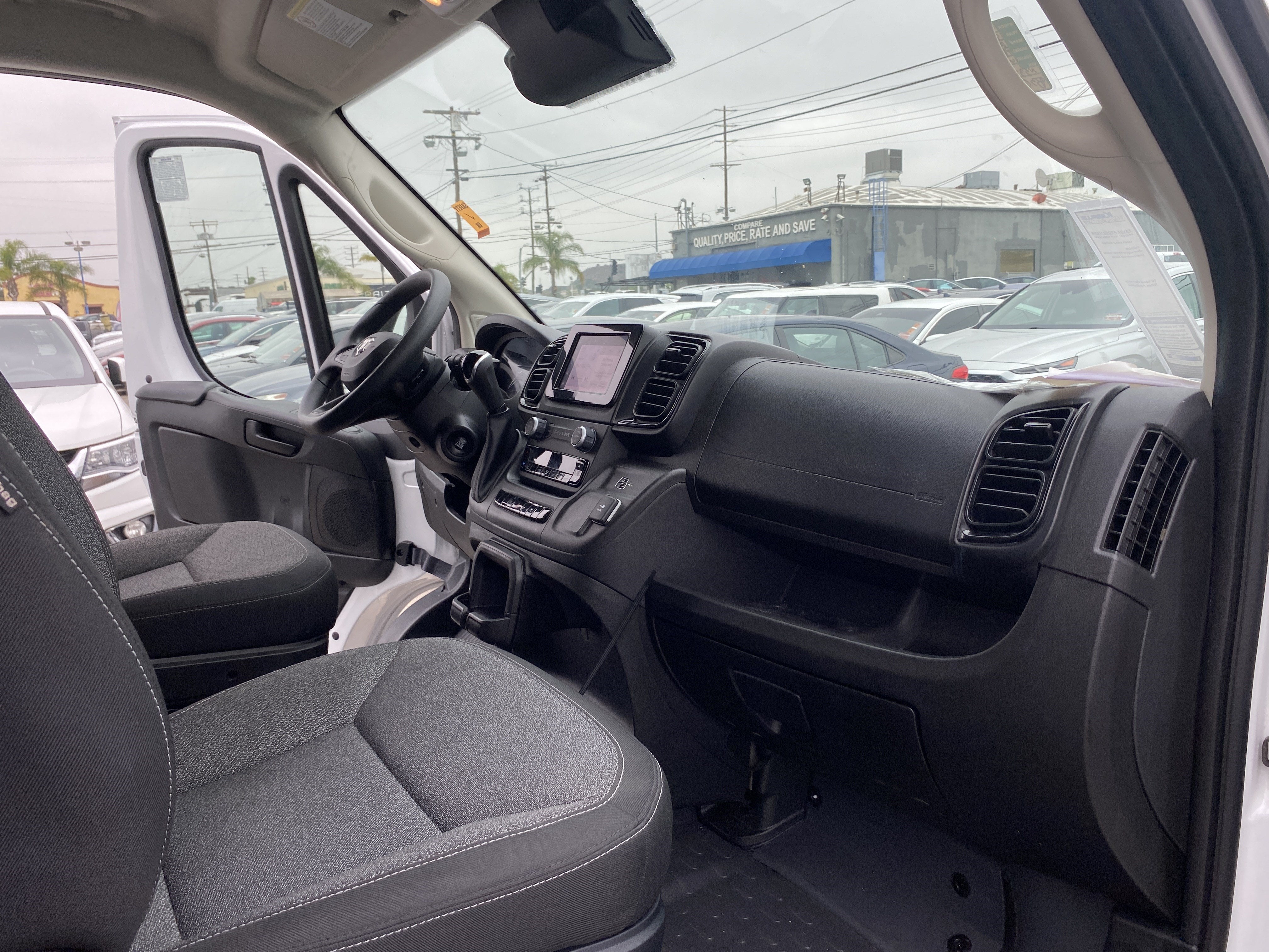 2025 RAM ProMaster Cargo Van Tradesman