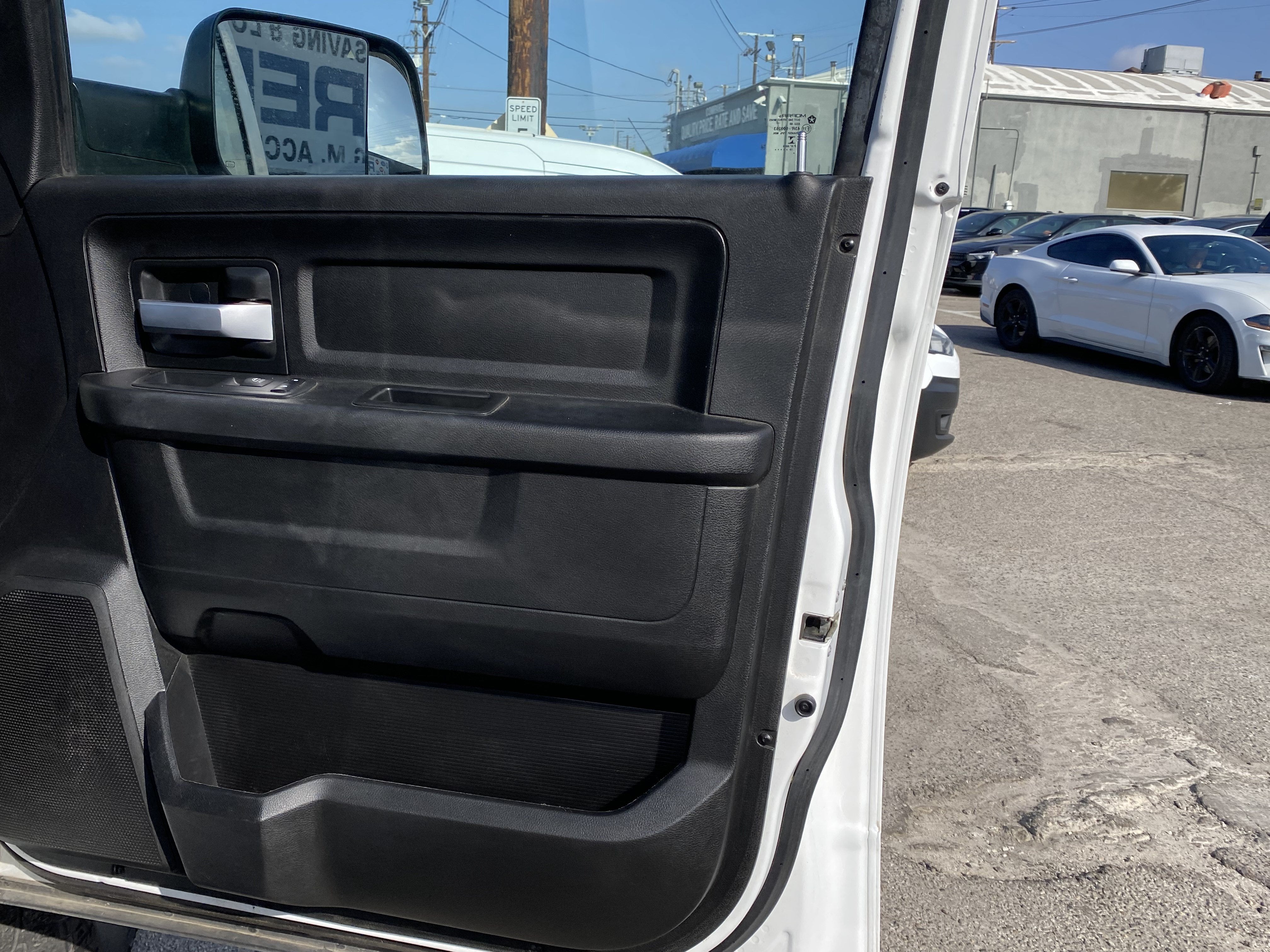2019 RAM 2500 TRADESMAN 4X4 CREW CAB 8'