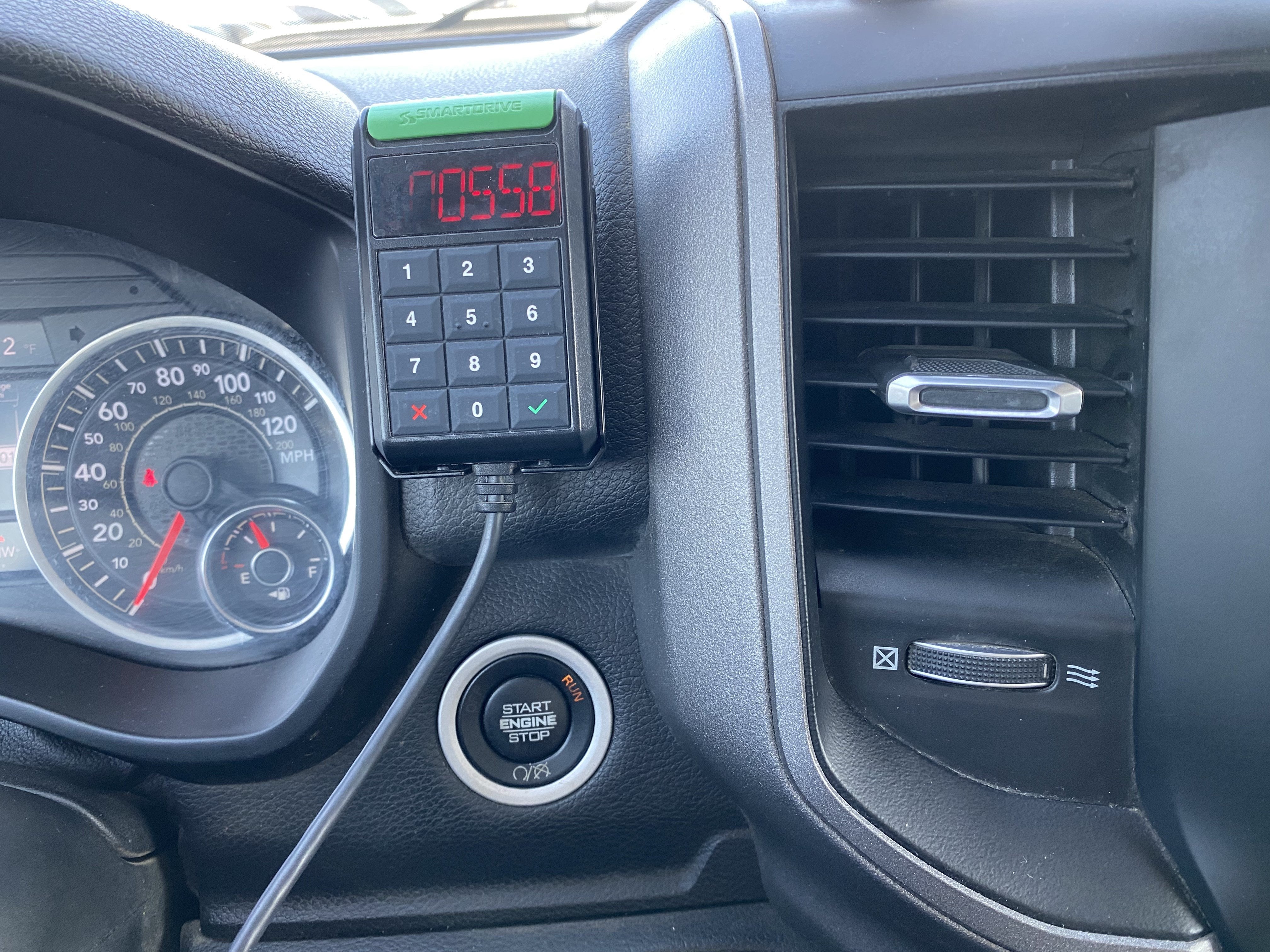 2019 RAM 2500 TRADESMAN 4X4 CREW CAB 8'