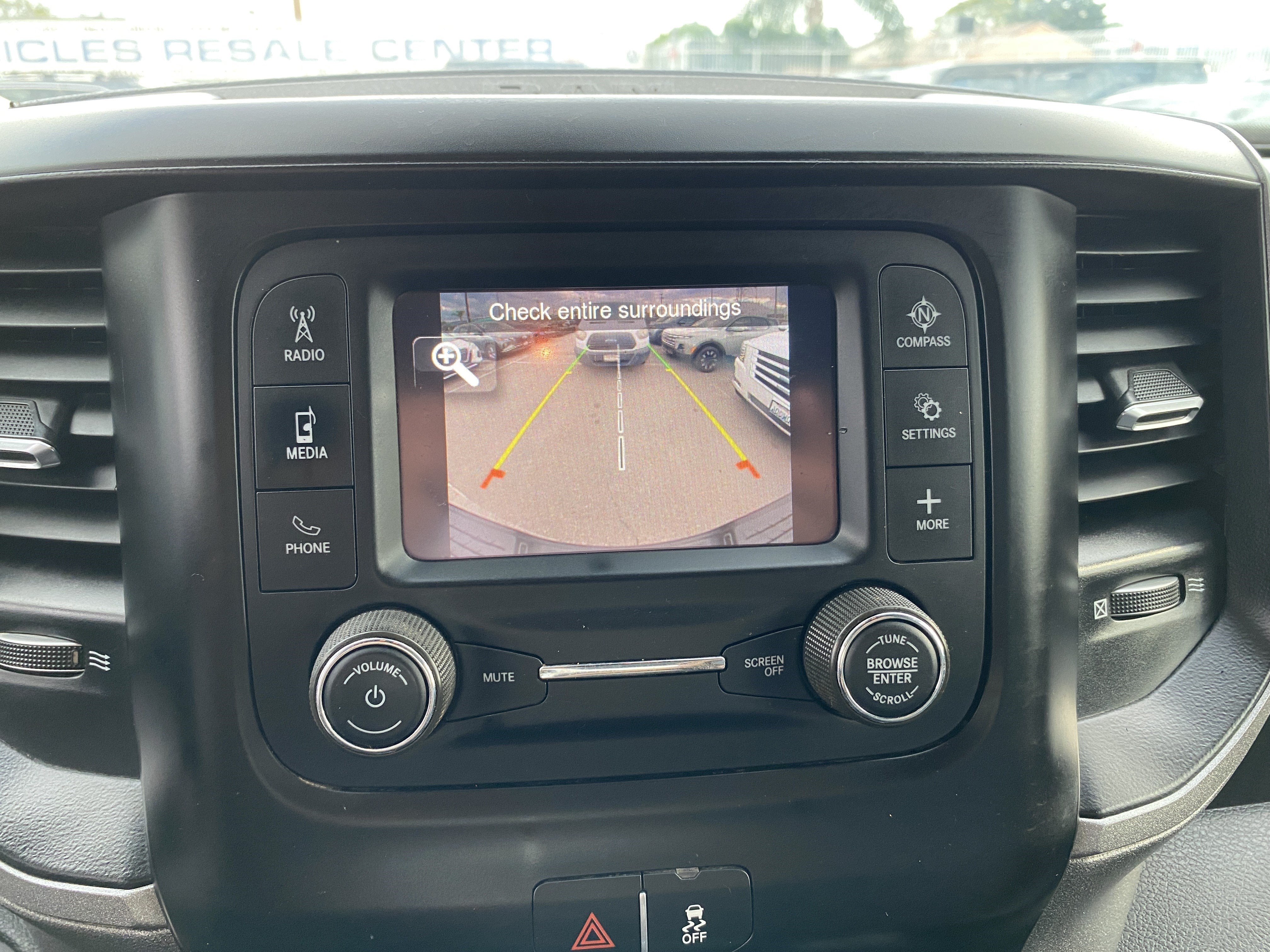 2023 RAM 2500 TRADESMAN 4X4 CREW CAB 8'