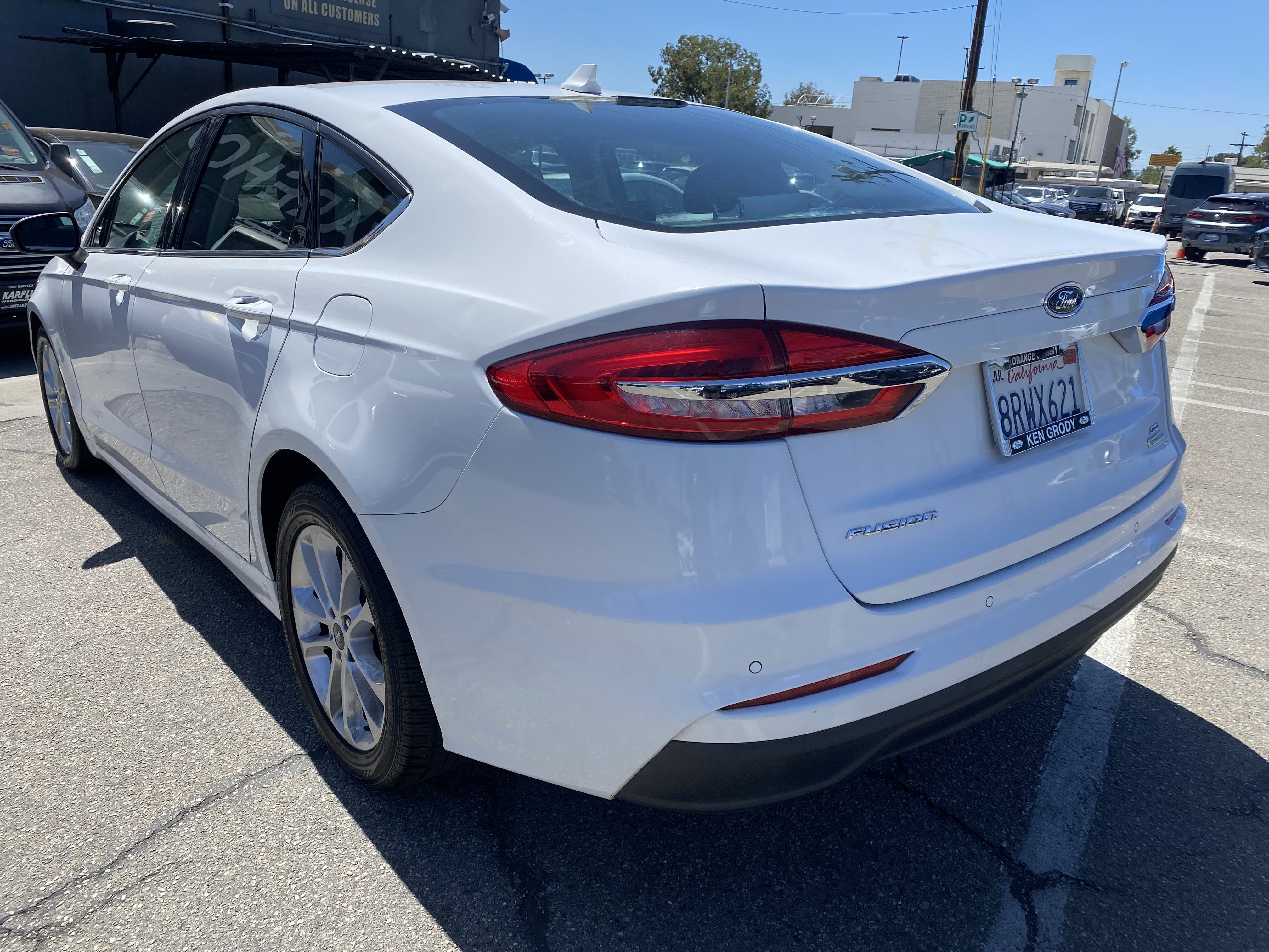 2020 Ford Fusion SE FWD