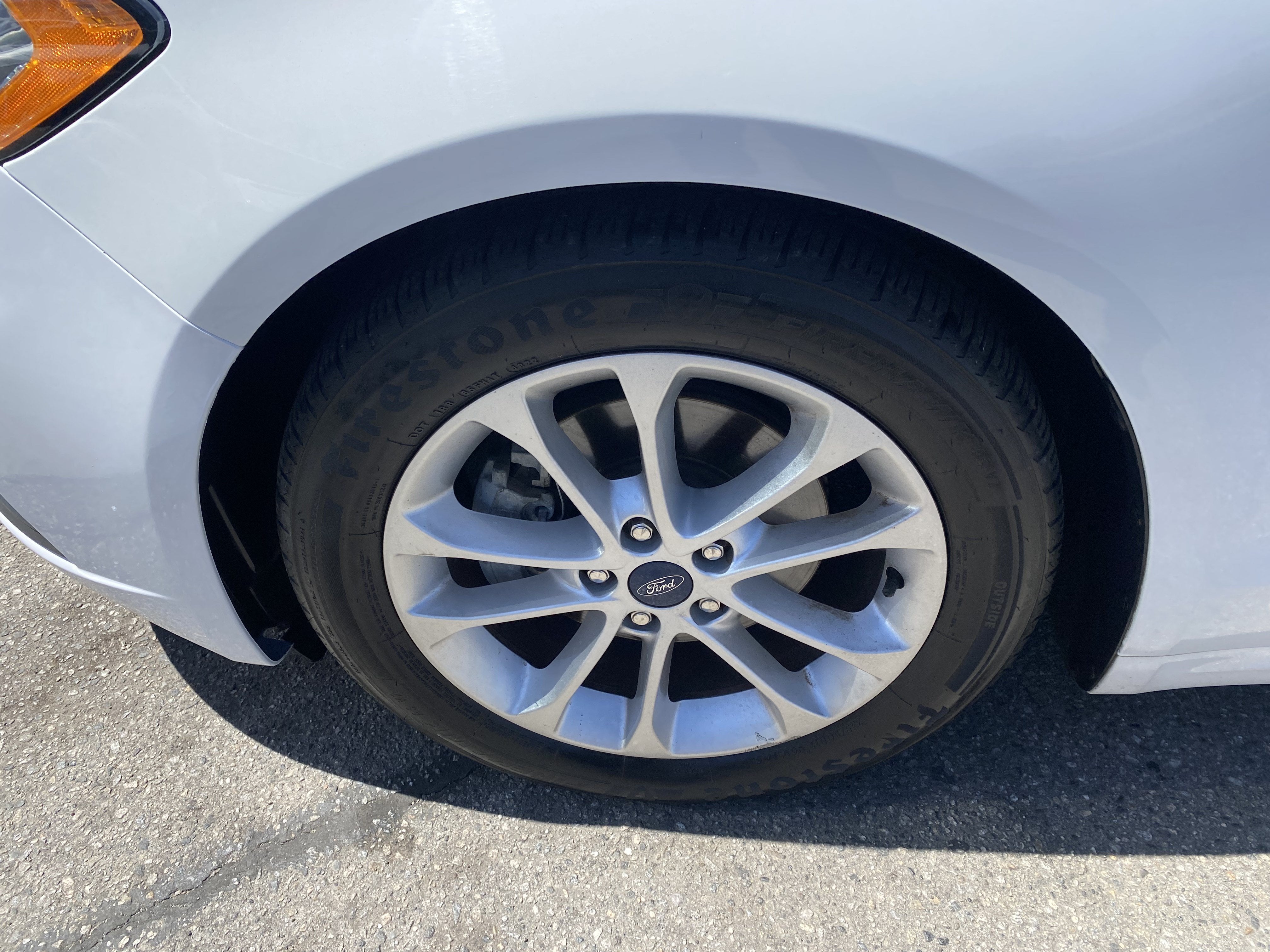 2020 Ford Fusion SE FWD
