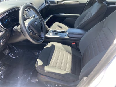 2020 Ford Fusion SE FWD