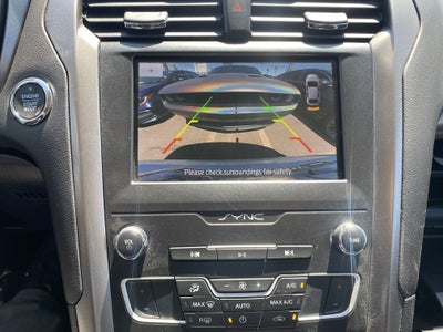 2020 Ford Fusion SE FWD