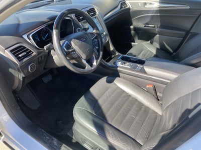 2017 Ford Fusion Hybrid SE