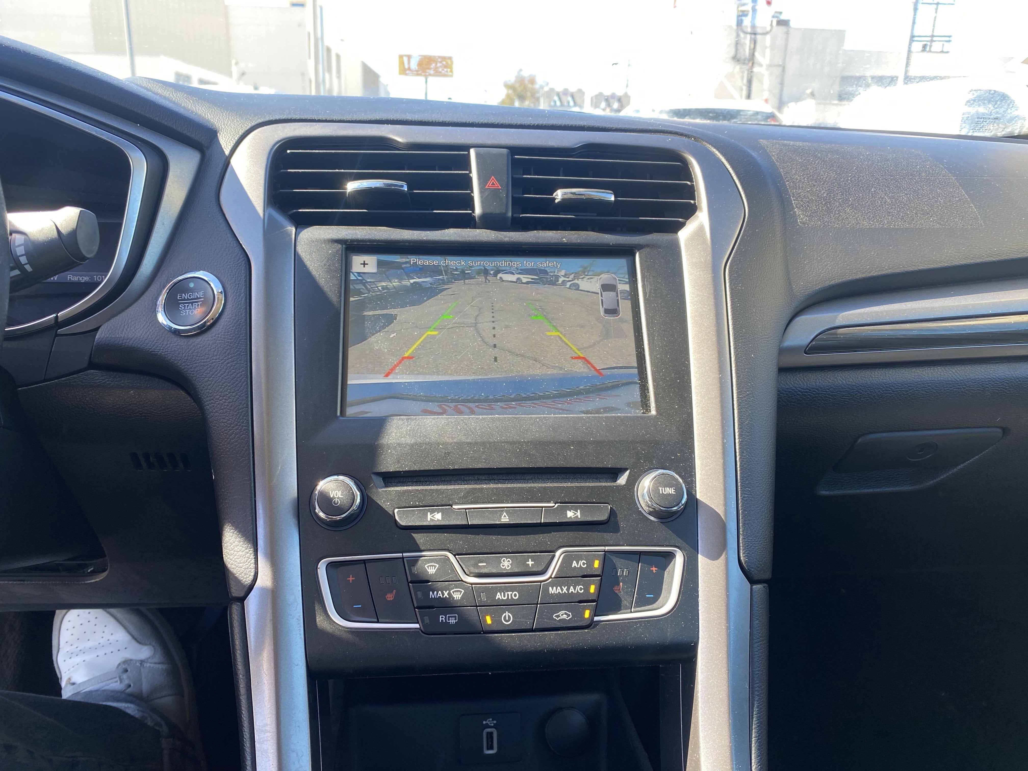 2017 Ford Fusion Hybrid SE