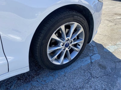 2017 Ford Fusion Hybrid SE