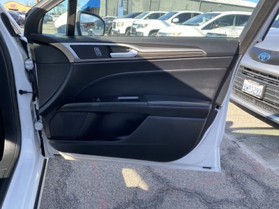 2018 Ford Fusion Hybrid SE