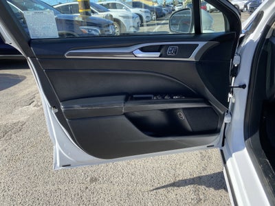 2018 Ford Fusion Hybrid SE