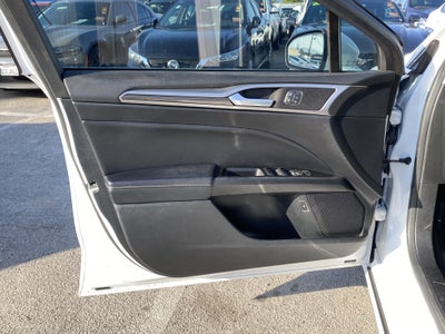 2018 Ford Fusion Hybrid SE