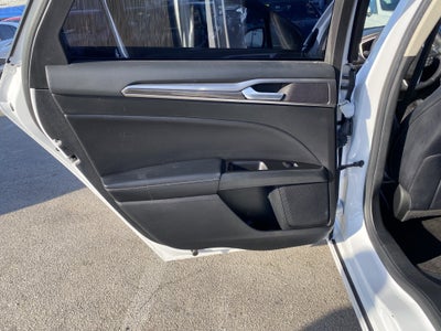 2018 Ford Fusion Hybrid SE