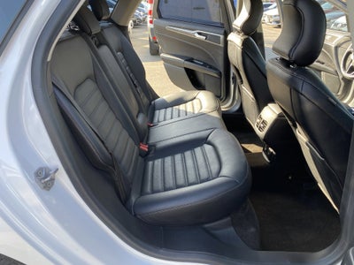 2018 Ford Fusion Hybrid SE