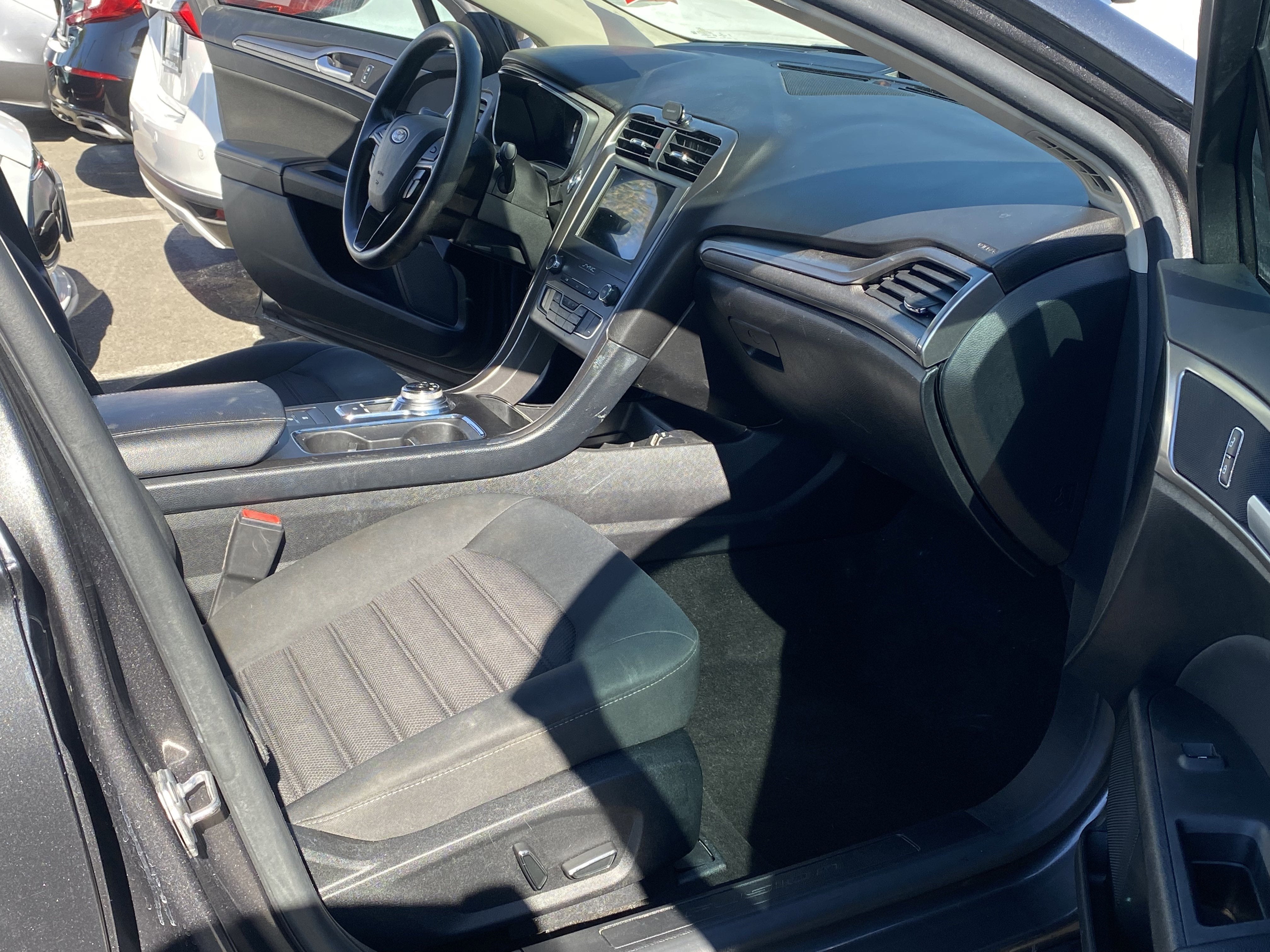 2019 Ford Fusion Hybrid SE