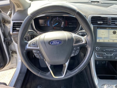 2018 Ford Fusion Hybrid SE