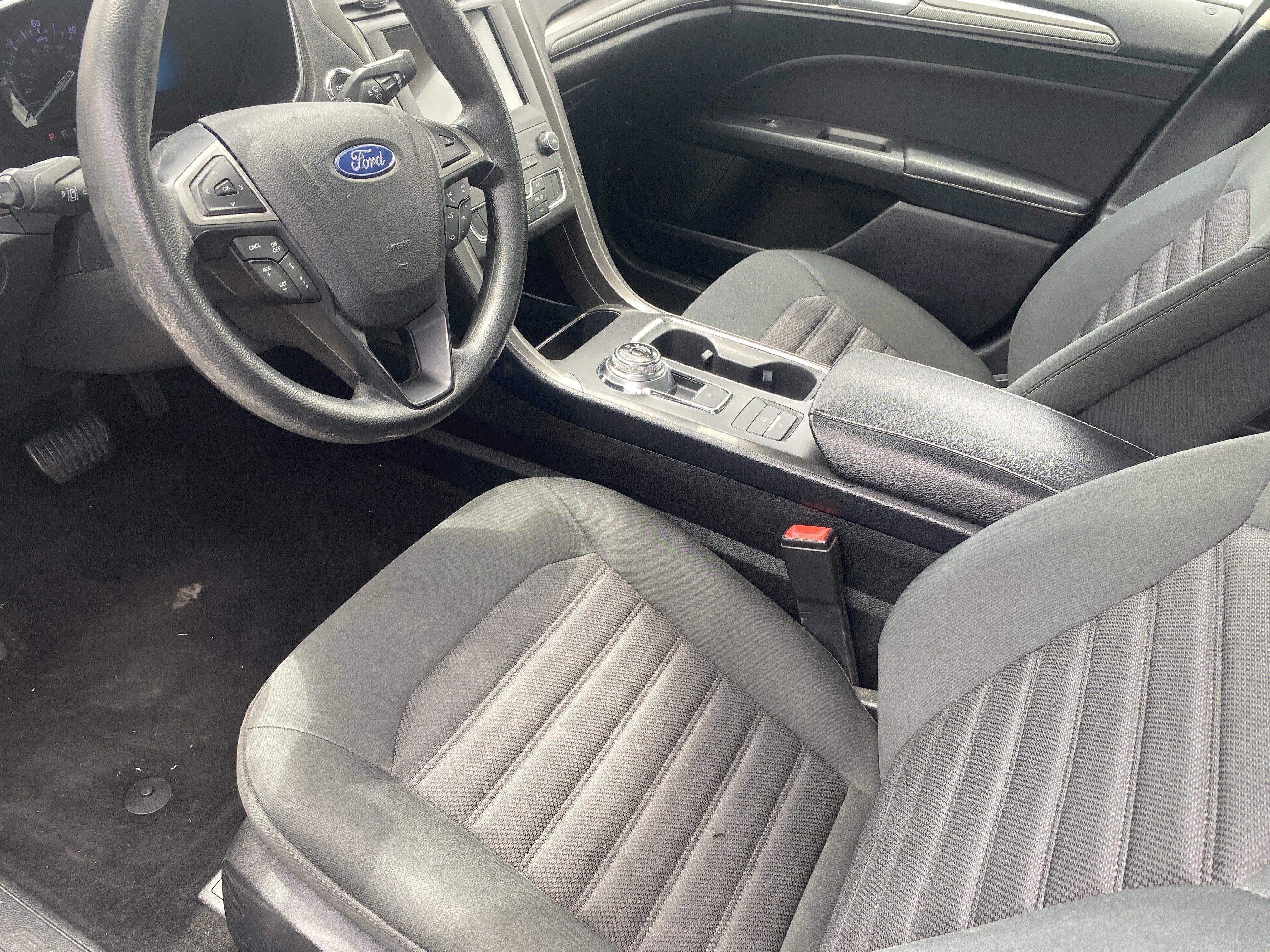 2019 Ford Fusion Hybrid SE