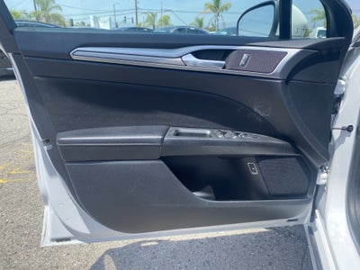 2019 Ford Fusion Hybrid SE