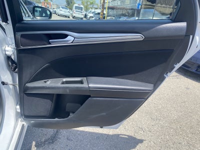 2019 Ford Fusion Hybrid SE