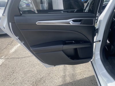 2018 Ford Fusion Hybrid SE