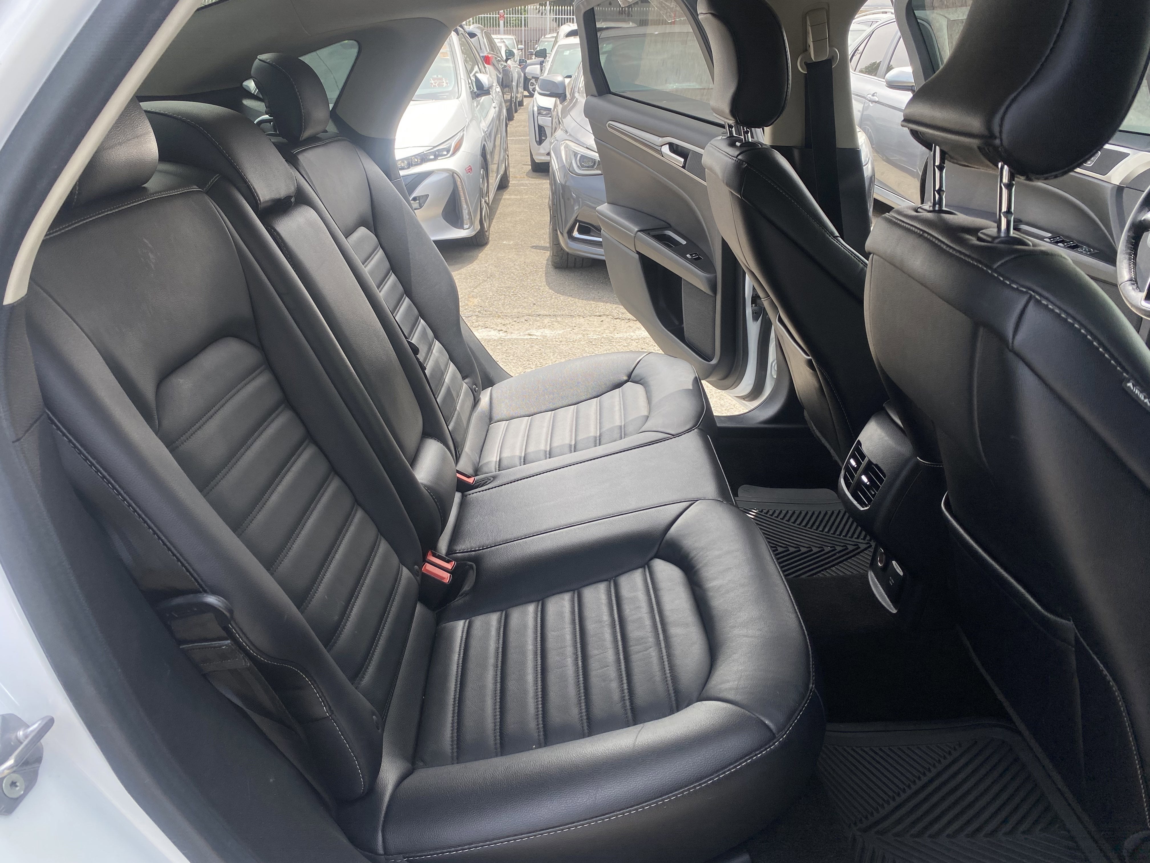 2018 Ford Fusion Hybrid SE