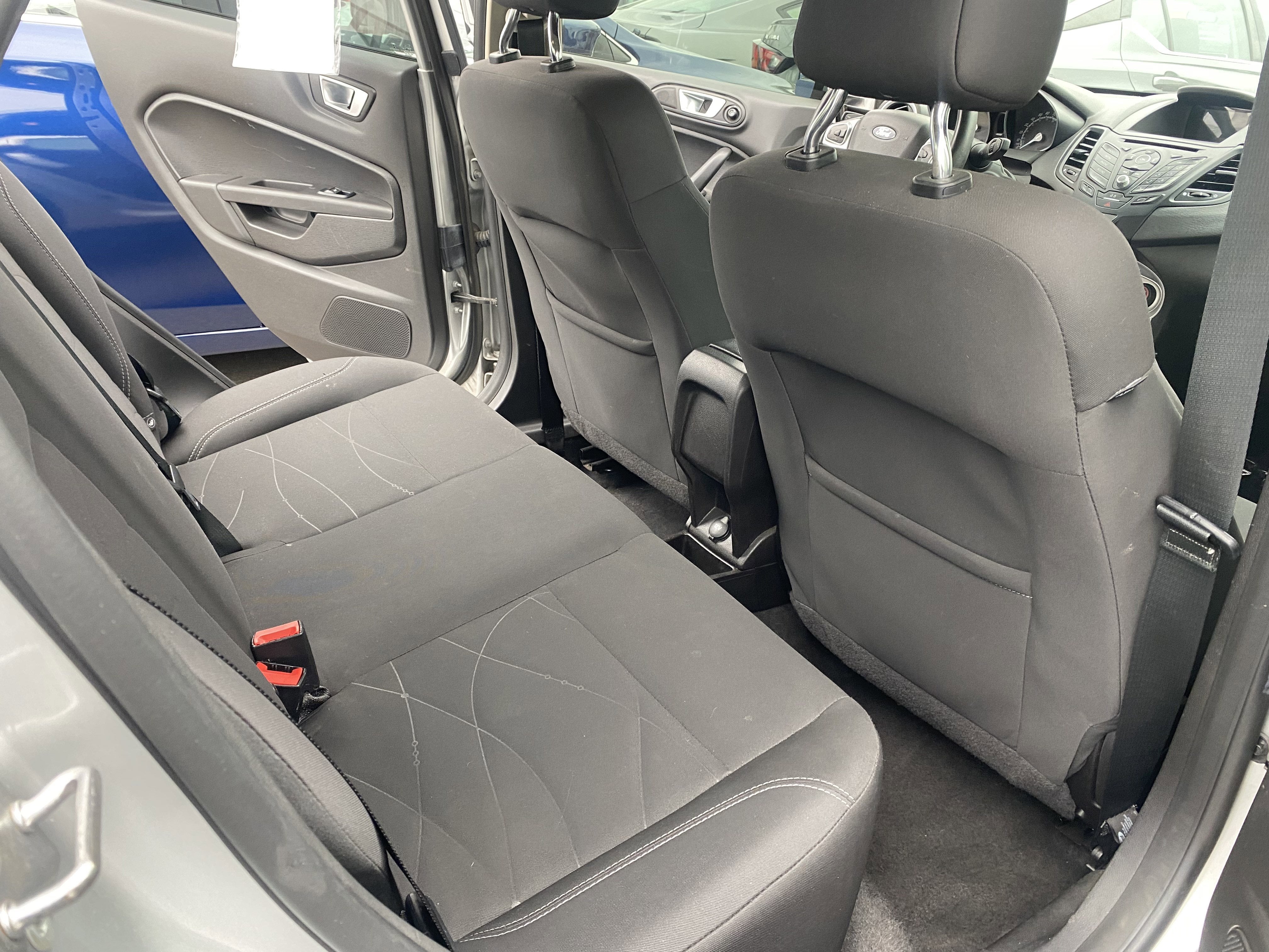 2016 Ford Fiesta SE