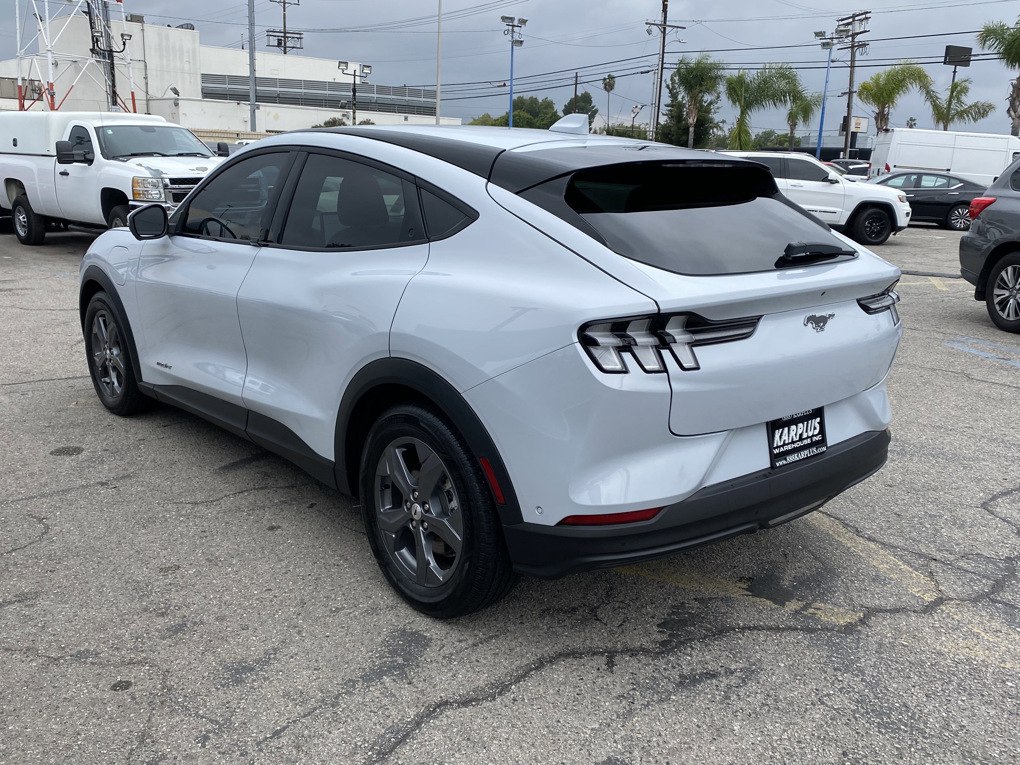 2022 Ford Mustang Mach-E Select