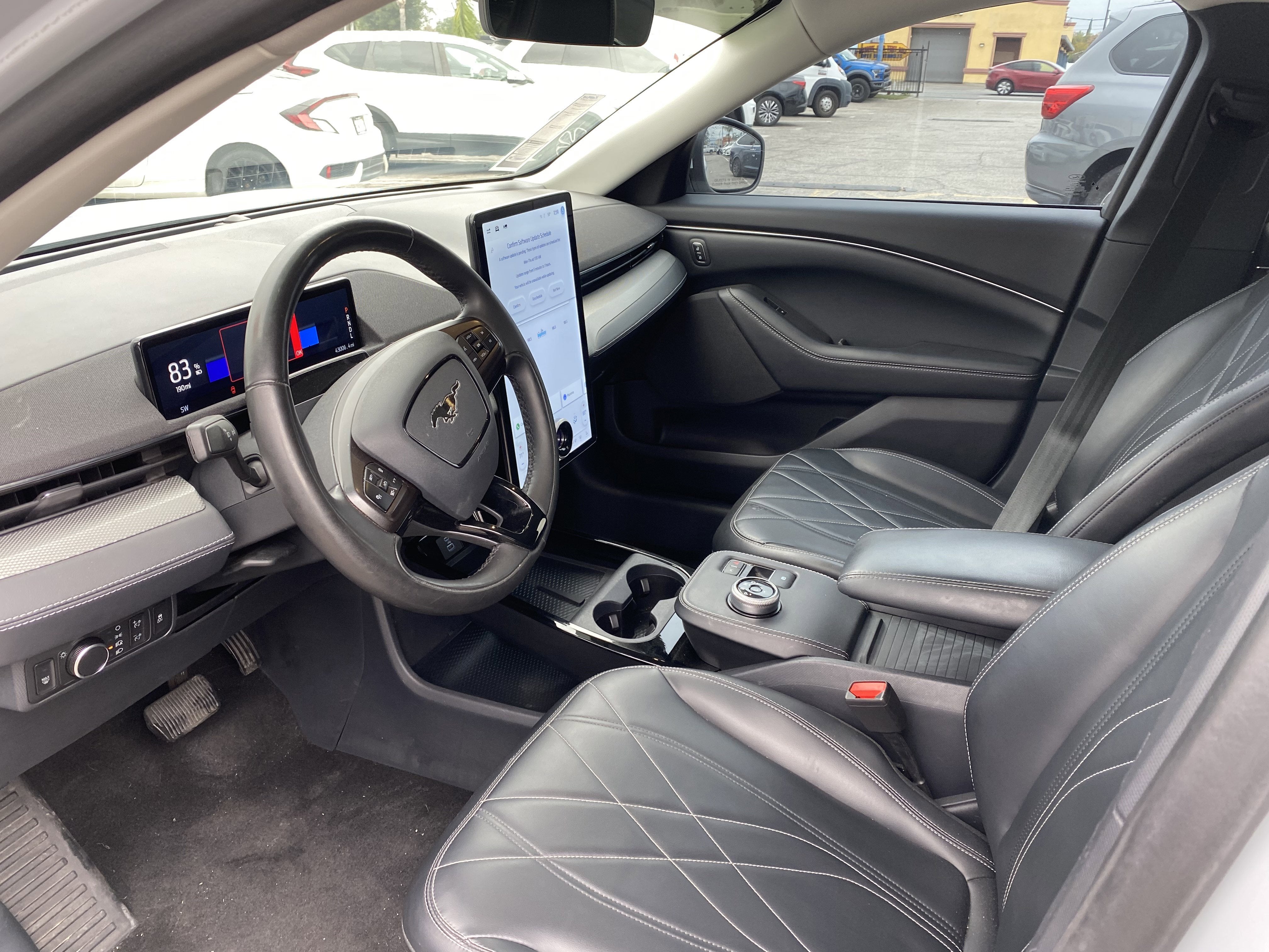 2022 Ford Mustang Mach-E Select