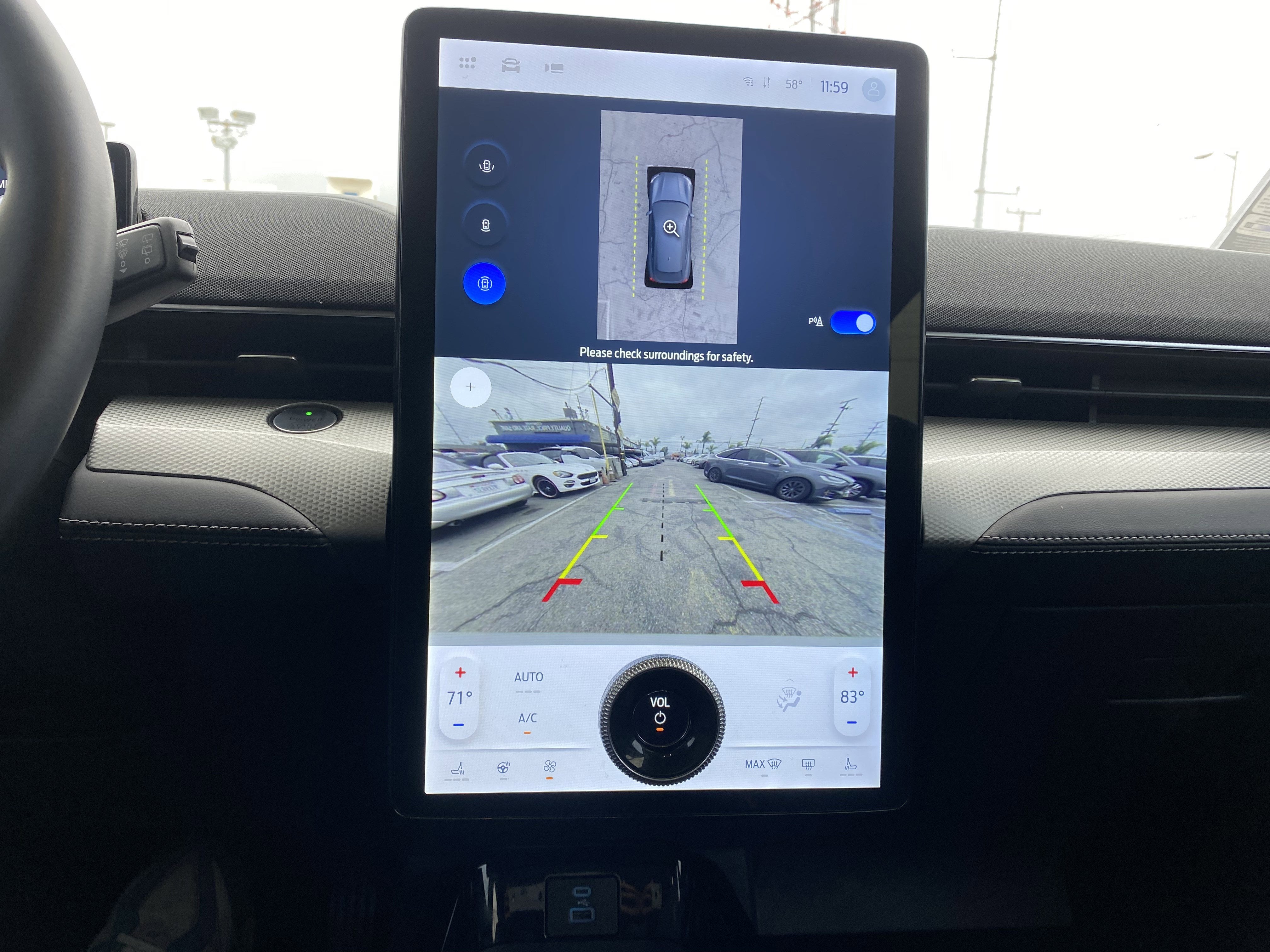 2022 Ford Mustang Mach-E Select