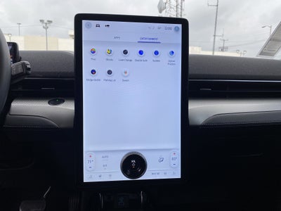 2022 Ford Mustang Mach-E Select