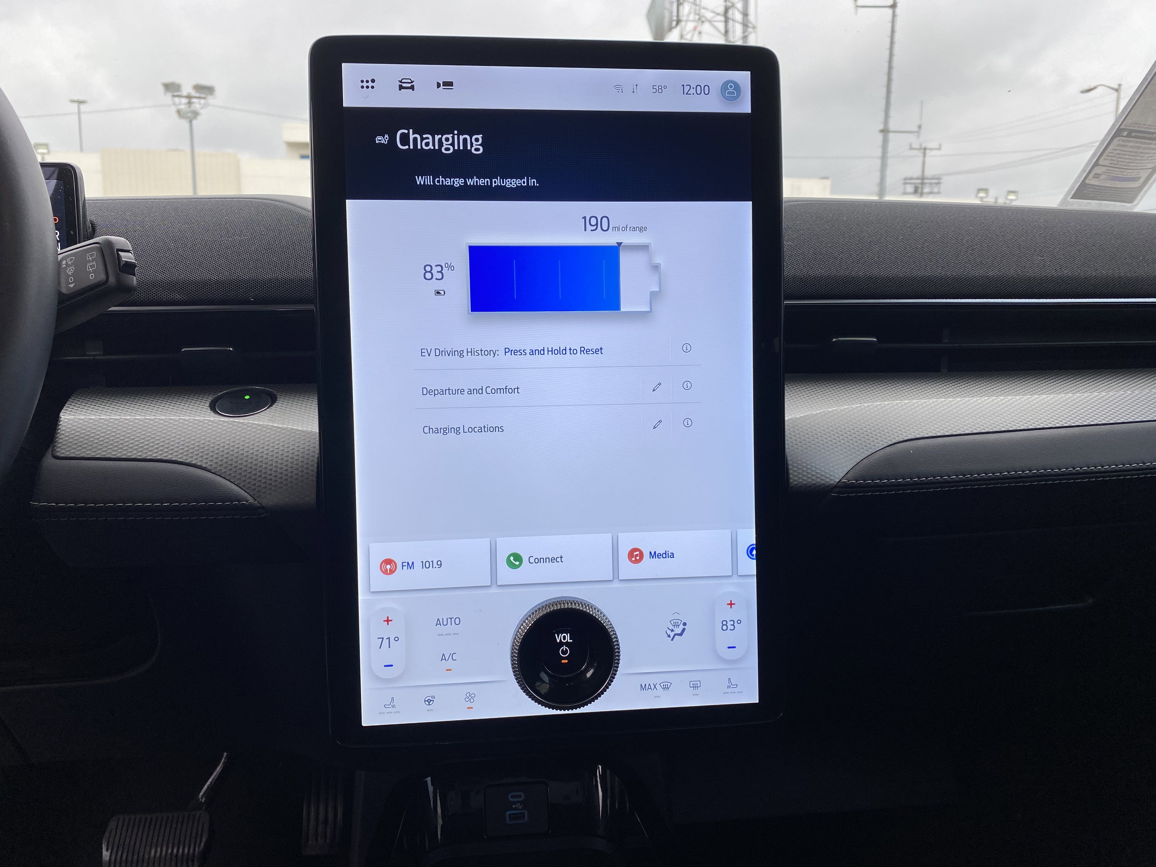 2022 Ford Mustang Mach-E Select