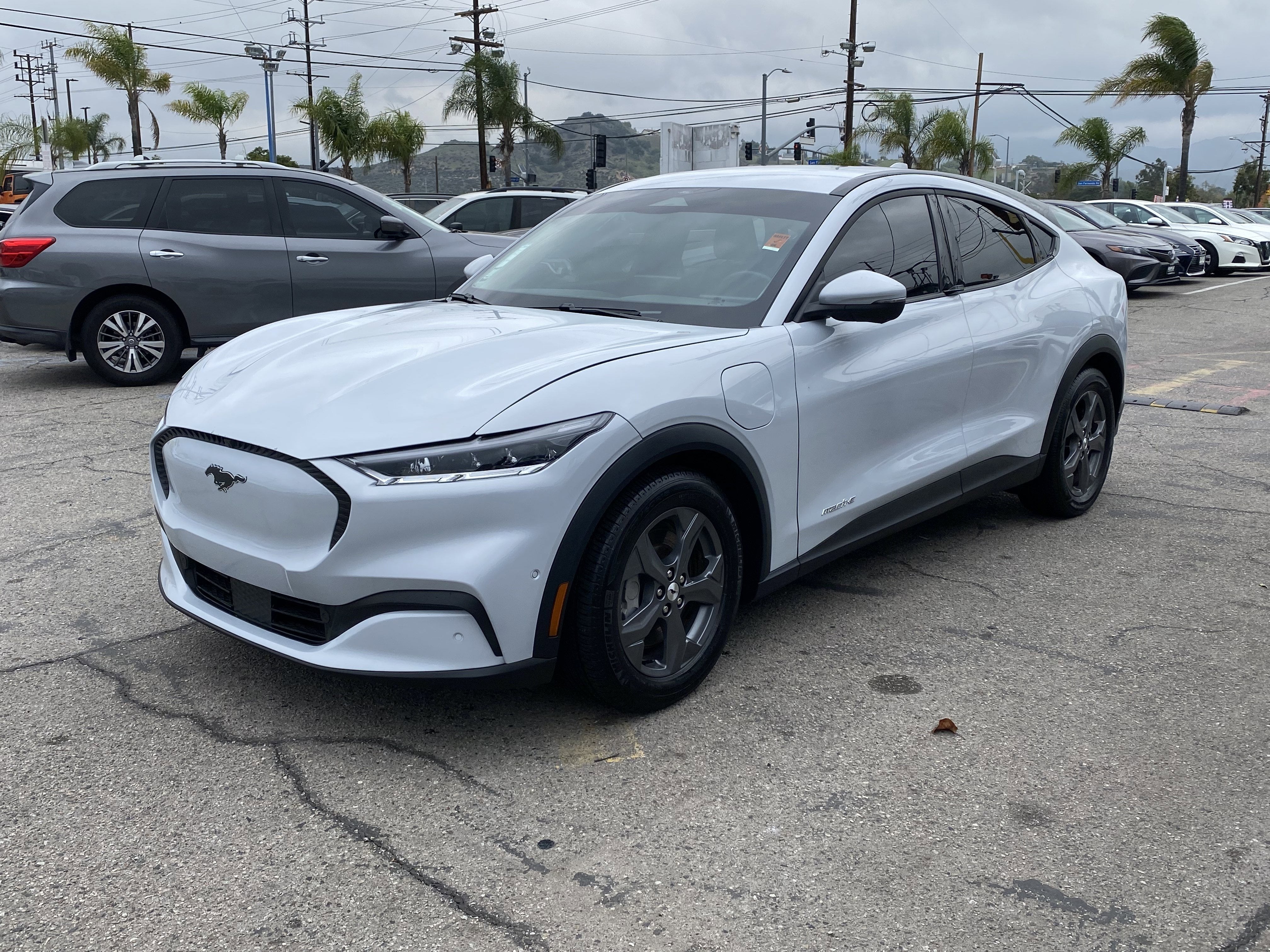 2022 Ford Mustang Mach-E Select